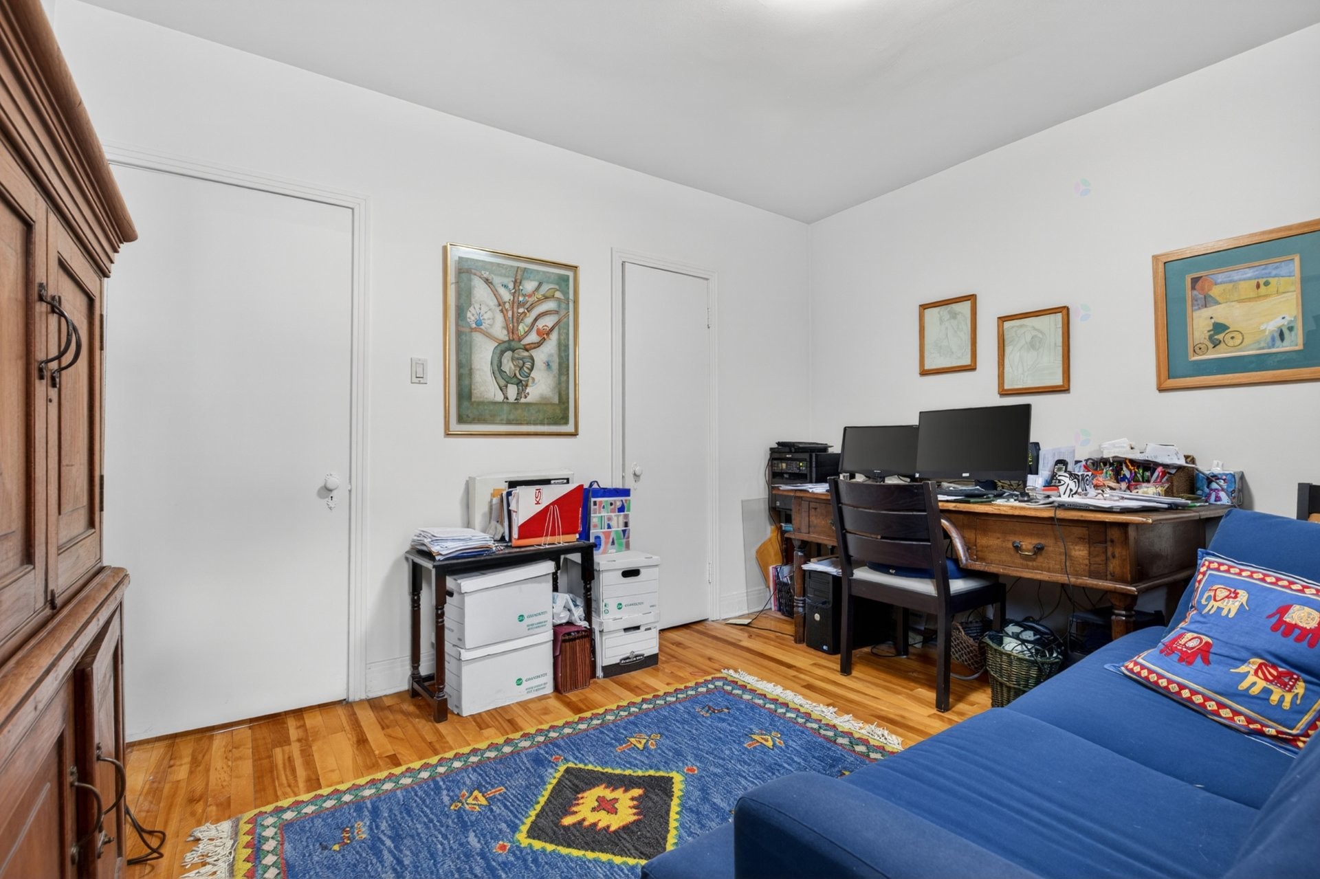 









4927


Av. Draper

,
Montréal (Côte-des-Neiges/Notre-Dame-de-Grâce),




QC
H3X3P6

