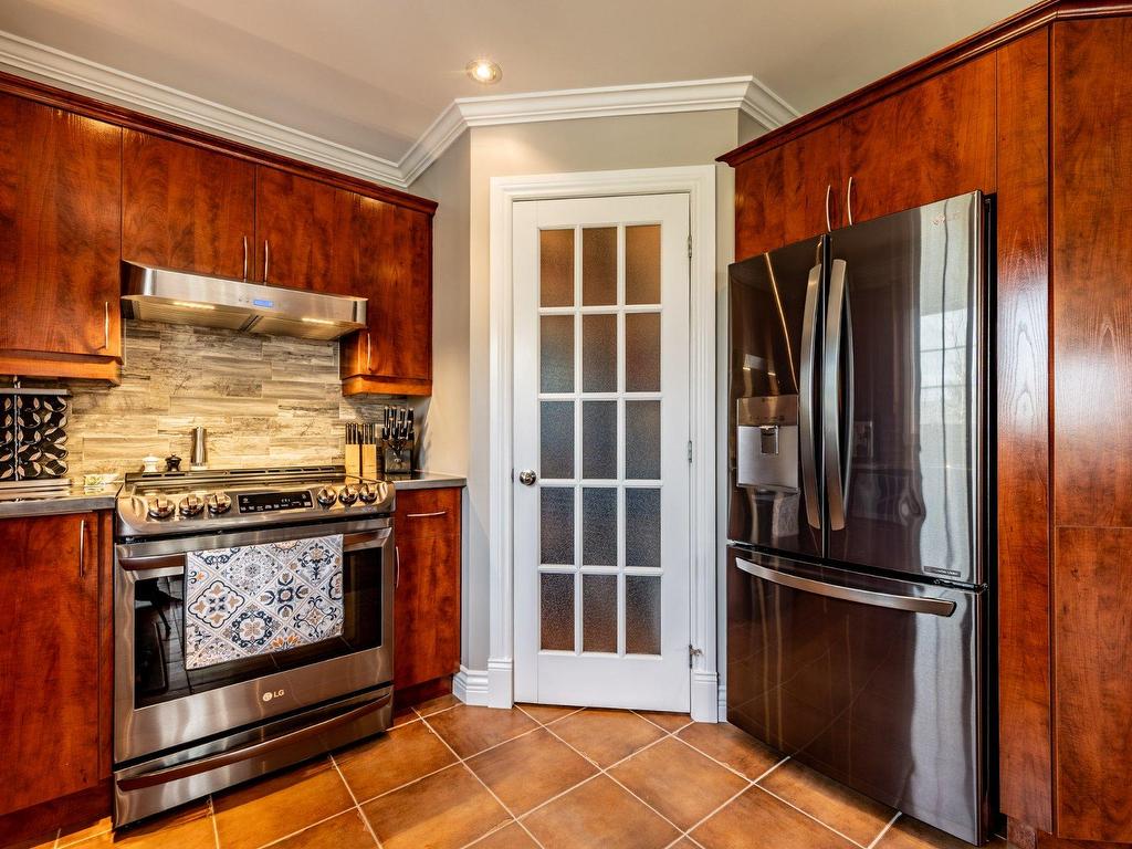 









5272


Av. Louis-G.-Caron

,
Shawinigan,




QC
G9R1X9

