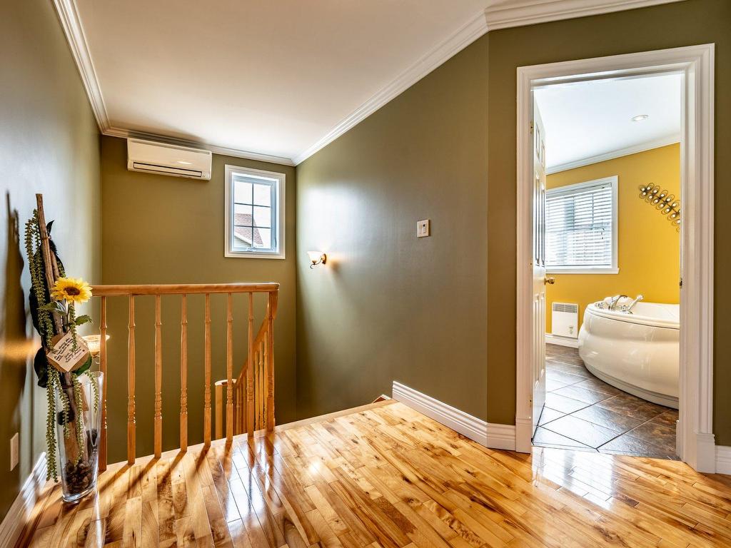 









5272


Av. Louis-G.-Caron

,
Shawinigan,




QC
G9R1X9

