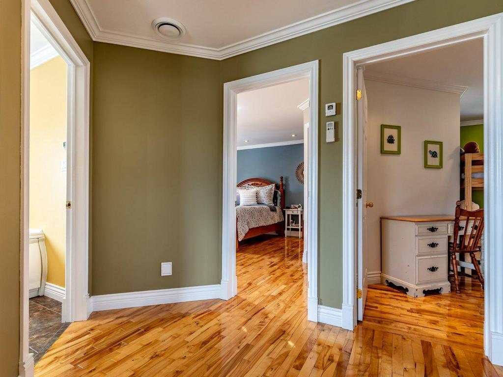 









5272


Av. Louis-G.-Caron

,
Shawinigan,




QC
G9R1X9

