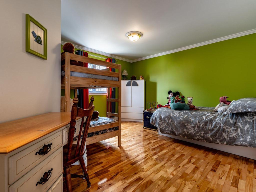 









5272


Av. Louis-G.-Caron

,
Shawinigan,




QC
G9R1X9


