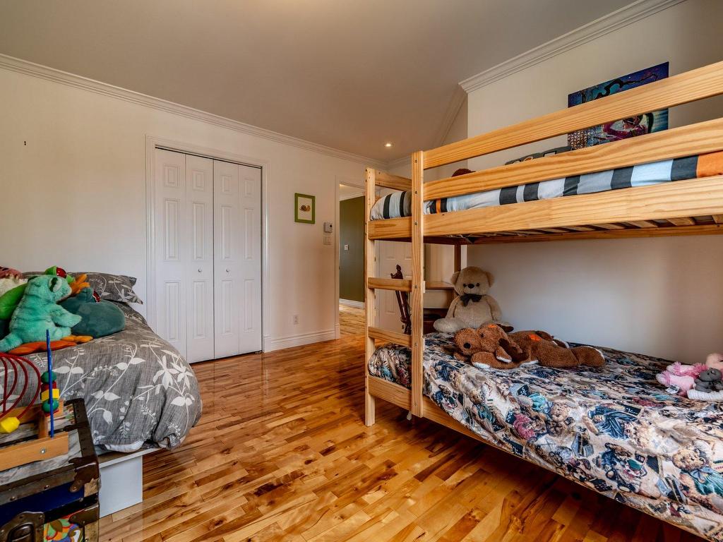 









5272


Av. Louis-G.-Caron

,
Shawinigan,




QC
G9R1X9

