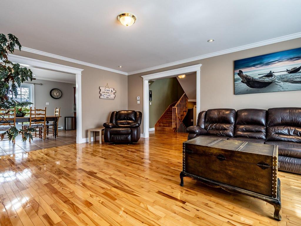 









5272


Av. Louis-G.-Caron

,
Shawinigan,




QC
G9R1X9

