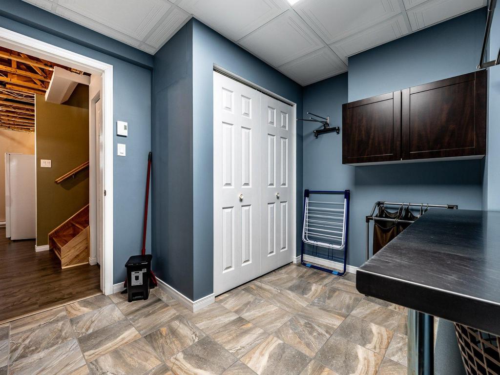 









5272


Av. Louis-G.-Caron

,
Shawinigan,




QC
G9R1X9

