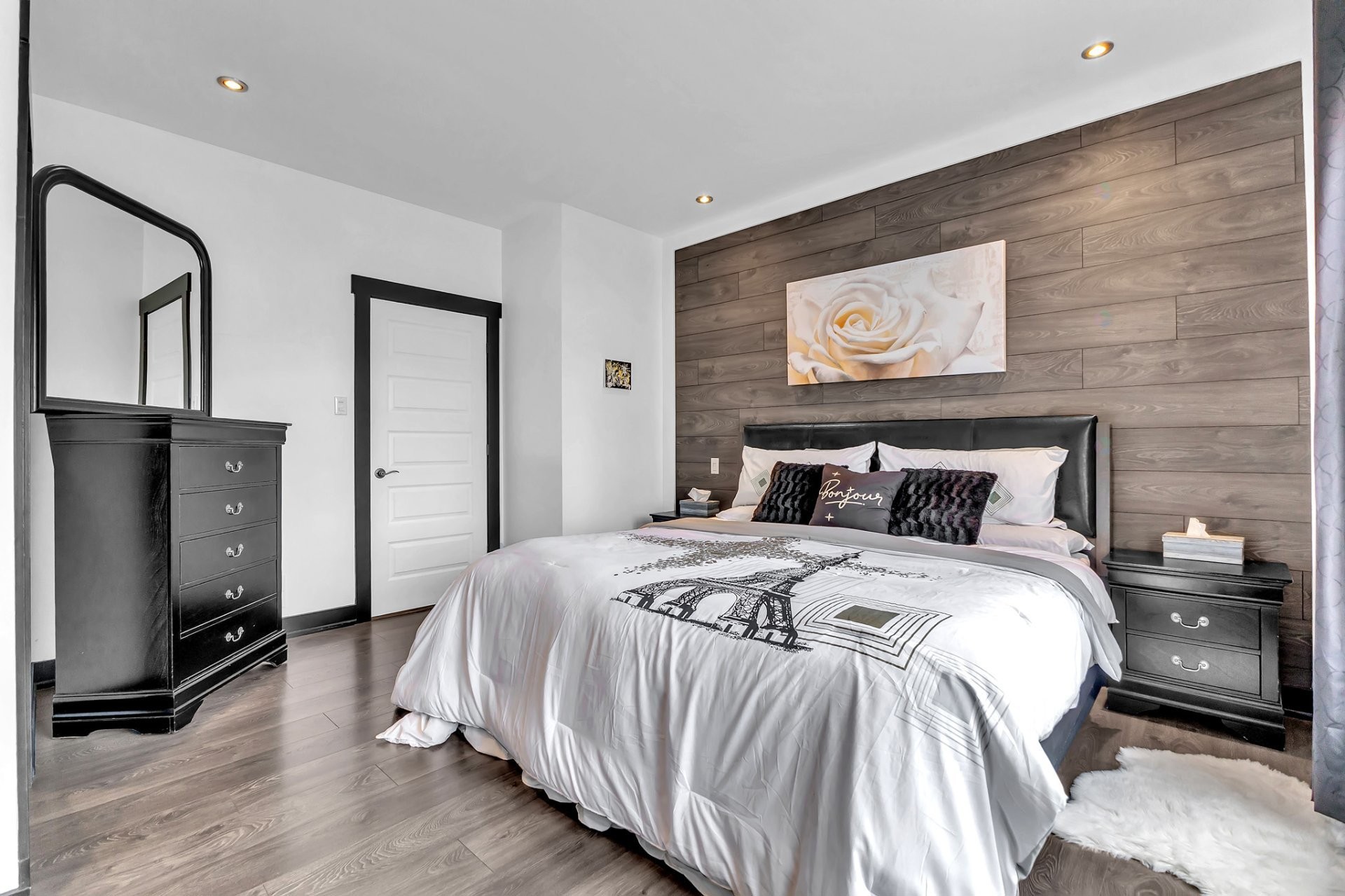 









40


Ch. des Échassiers

,
Val-des-Monts,




QC
J8N0B7

