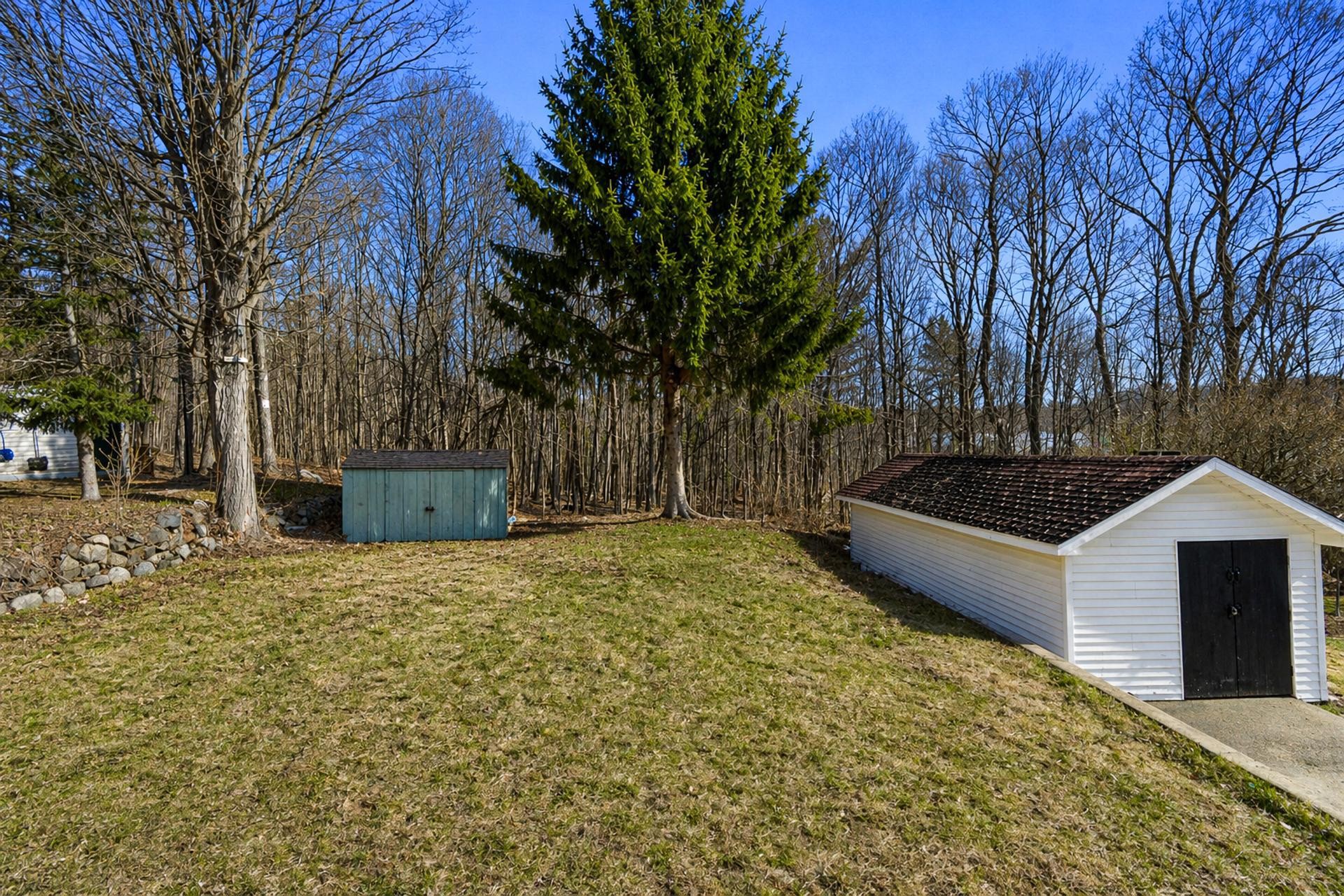 









244


Rue Mountain

,
Brownsburg-Chatham,




QC
J8G3A5

