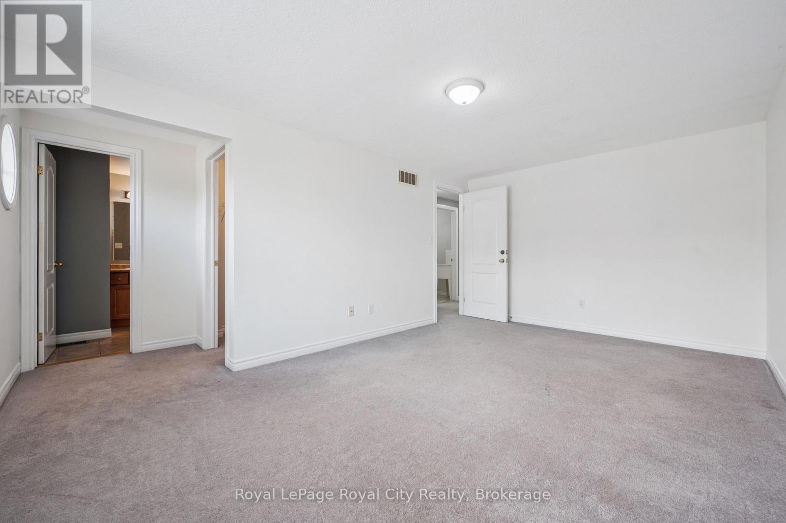 












30 DARNELL ROAD

,
Guelph (Kortright West),




Ontario
N1G5K3

