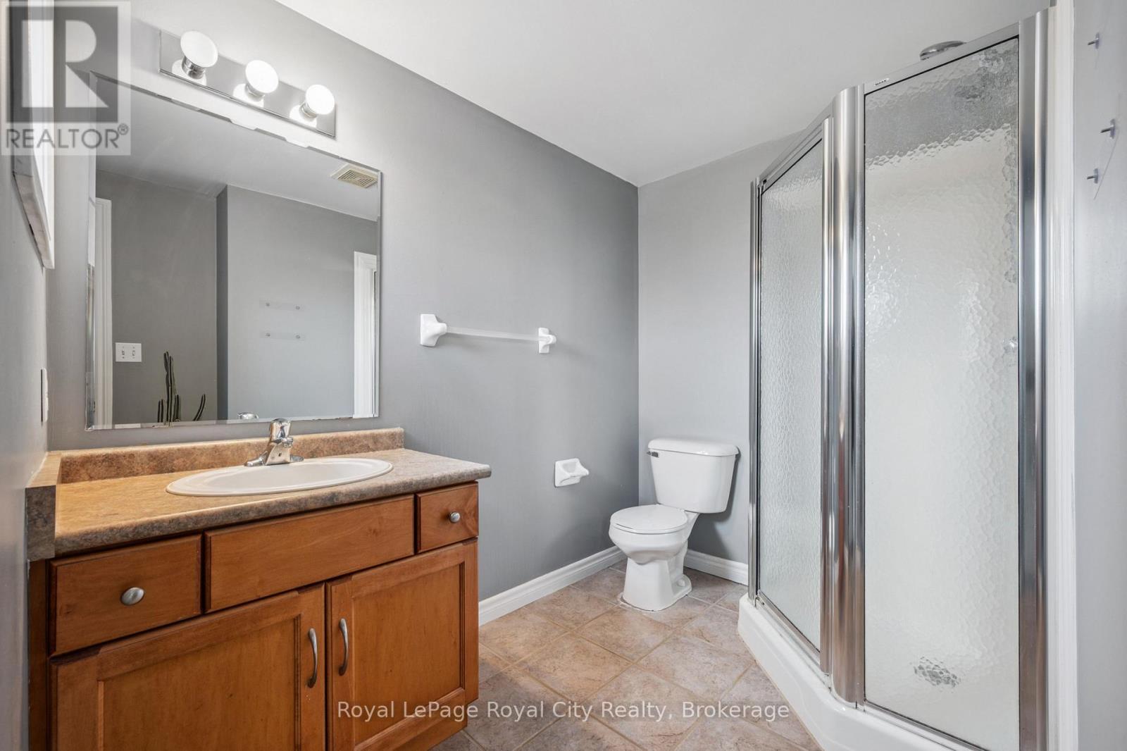 












30 DARNELL ROAD

,
Guelph (Kortright West),




Ontario
N1G5K3

