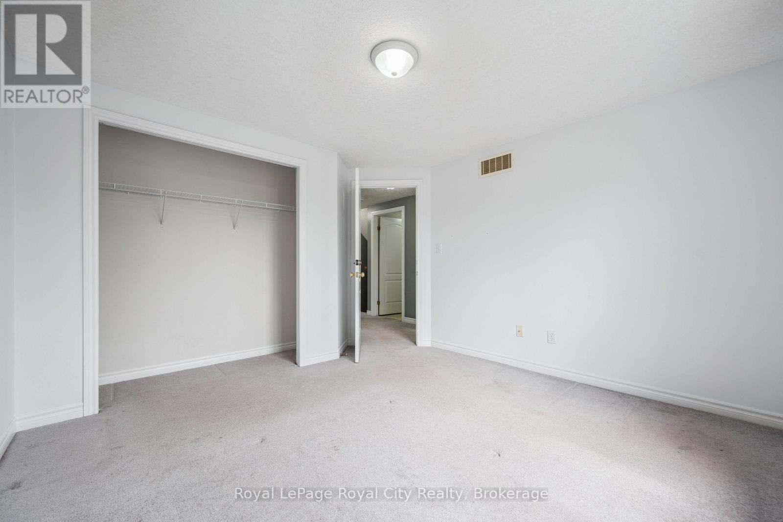 












30 DARNELL ROAD

,
Guelph (Kortright West),




Ontario
N1G5K3

