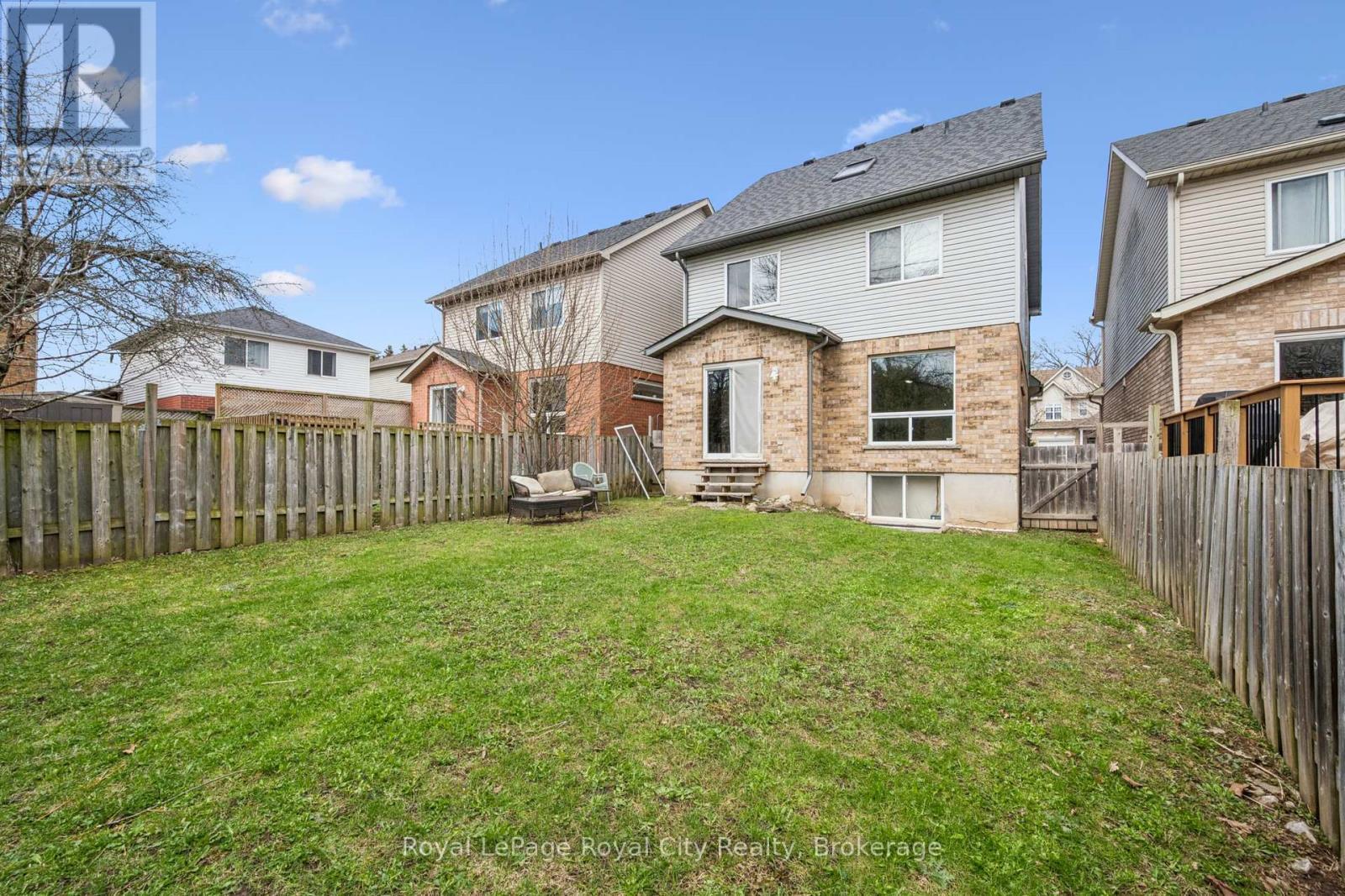 












30 DARNELL ROAD

,
Guelph (Kortright West),




Ontario
N1G5K3

