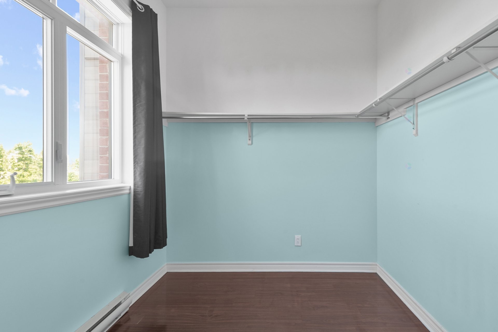 









110


Av. du Golf

, 311,
La Prairie,




QC
J5R0H1

