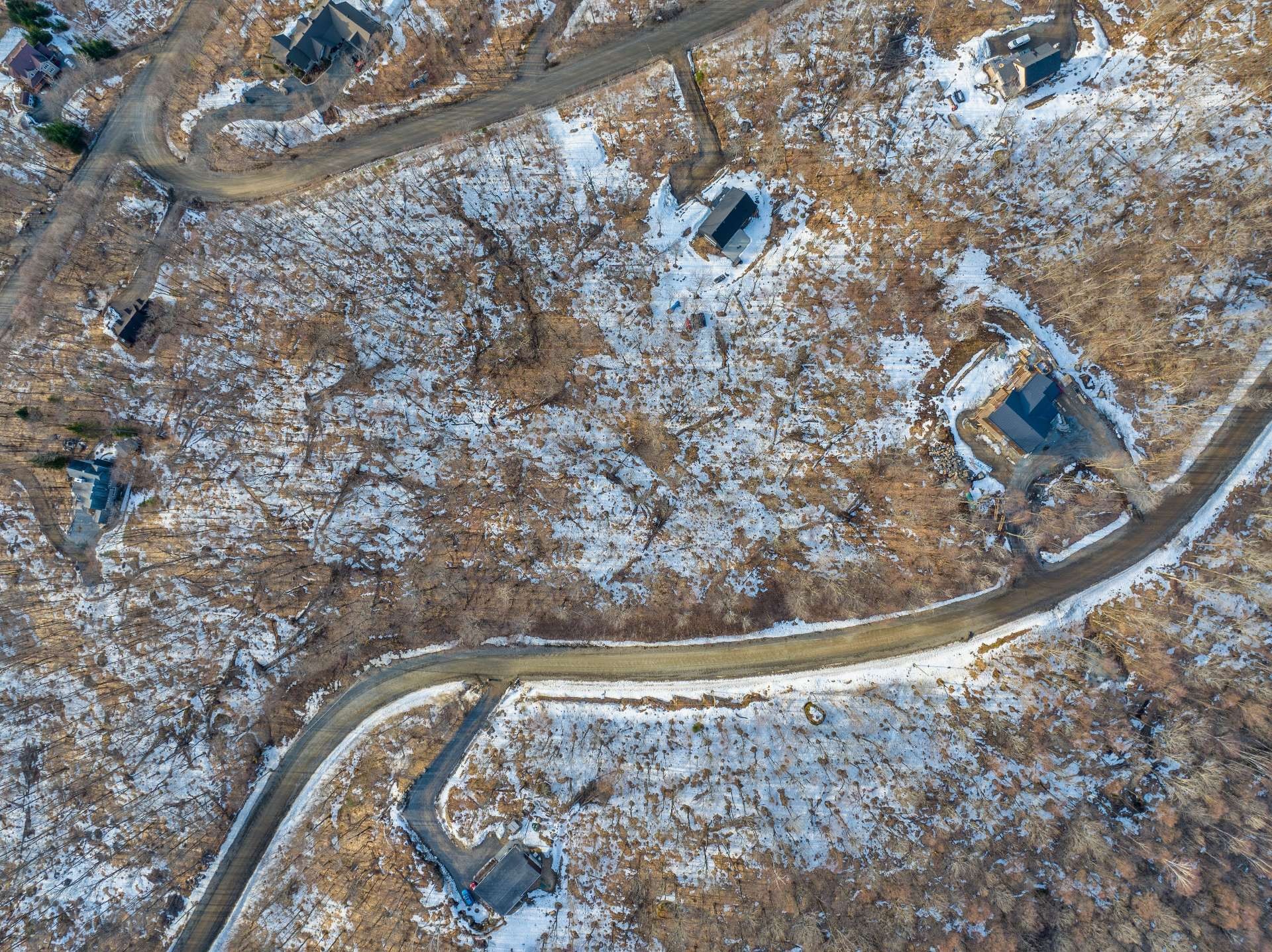 












Ch. du Refuge

,
Lac-Supérieur,







QC
J0T1J0

