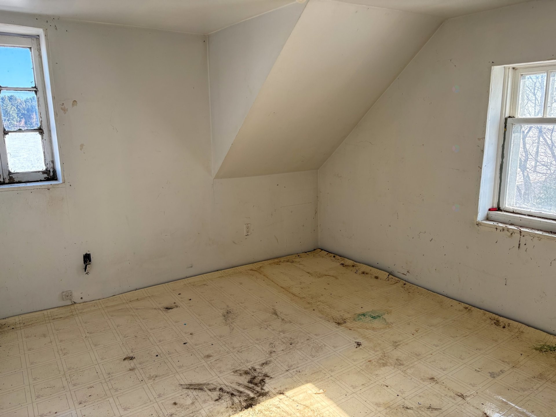 









43


13e Rang O.

,
Saint-Pie-de-Guire,




QC
J0G1R0

