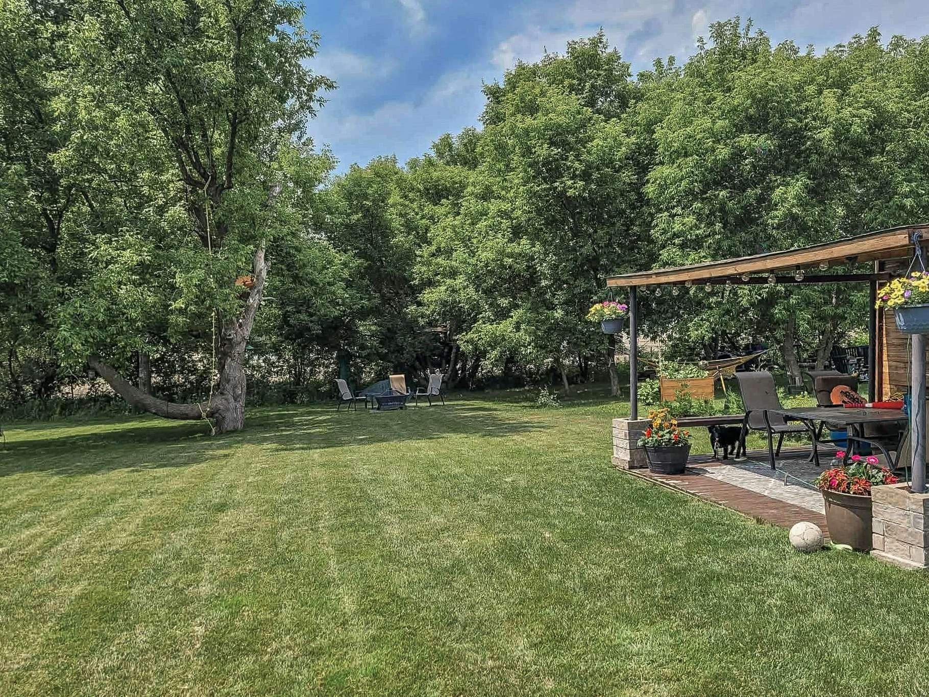 









409


Rue Boulais

,
Saint-Alexandre,




QC
J0J1S0

