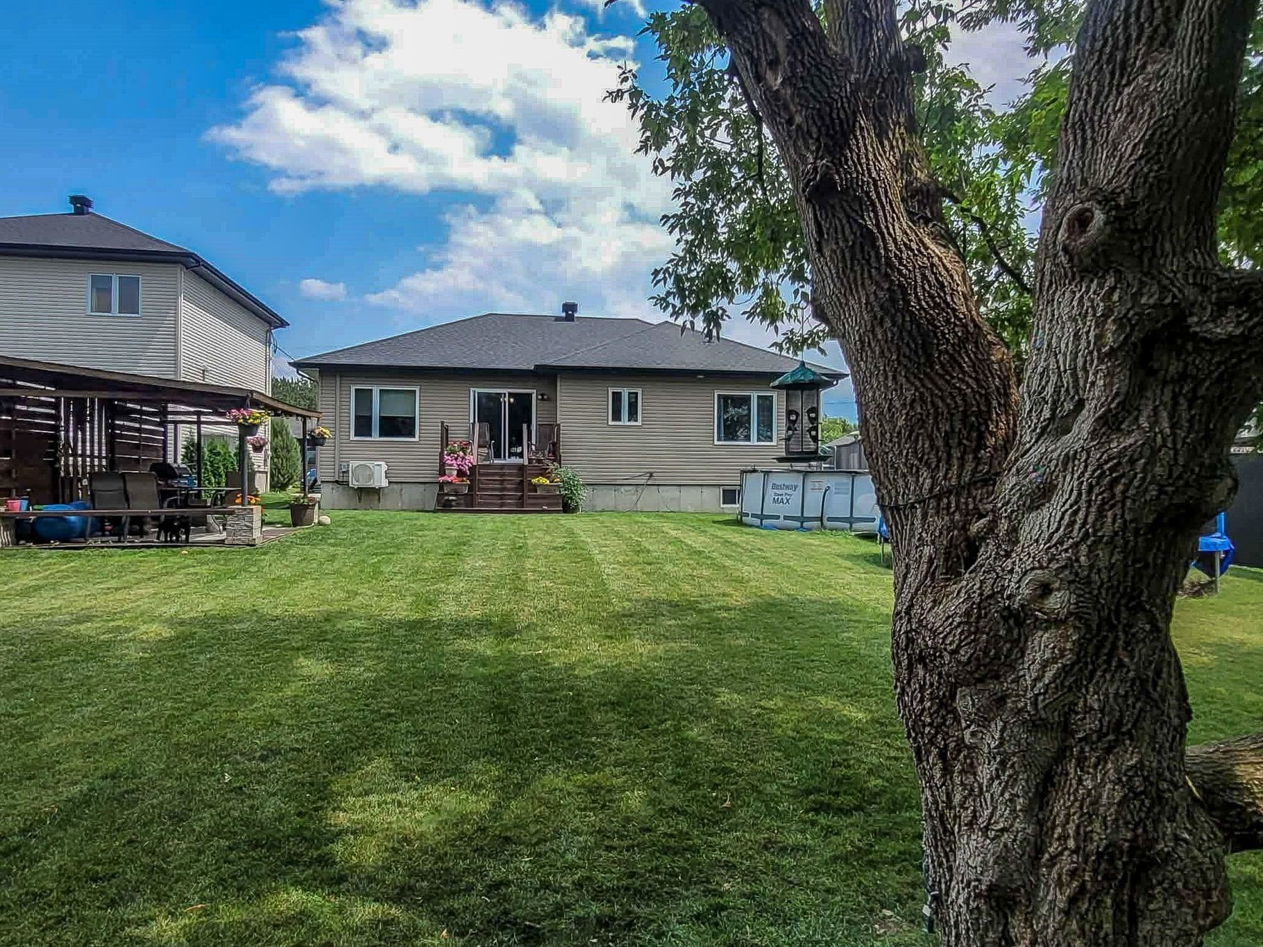 









409


Rue Boulais

,
Saint-Alexandre,




QC
J0J1S0

