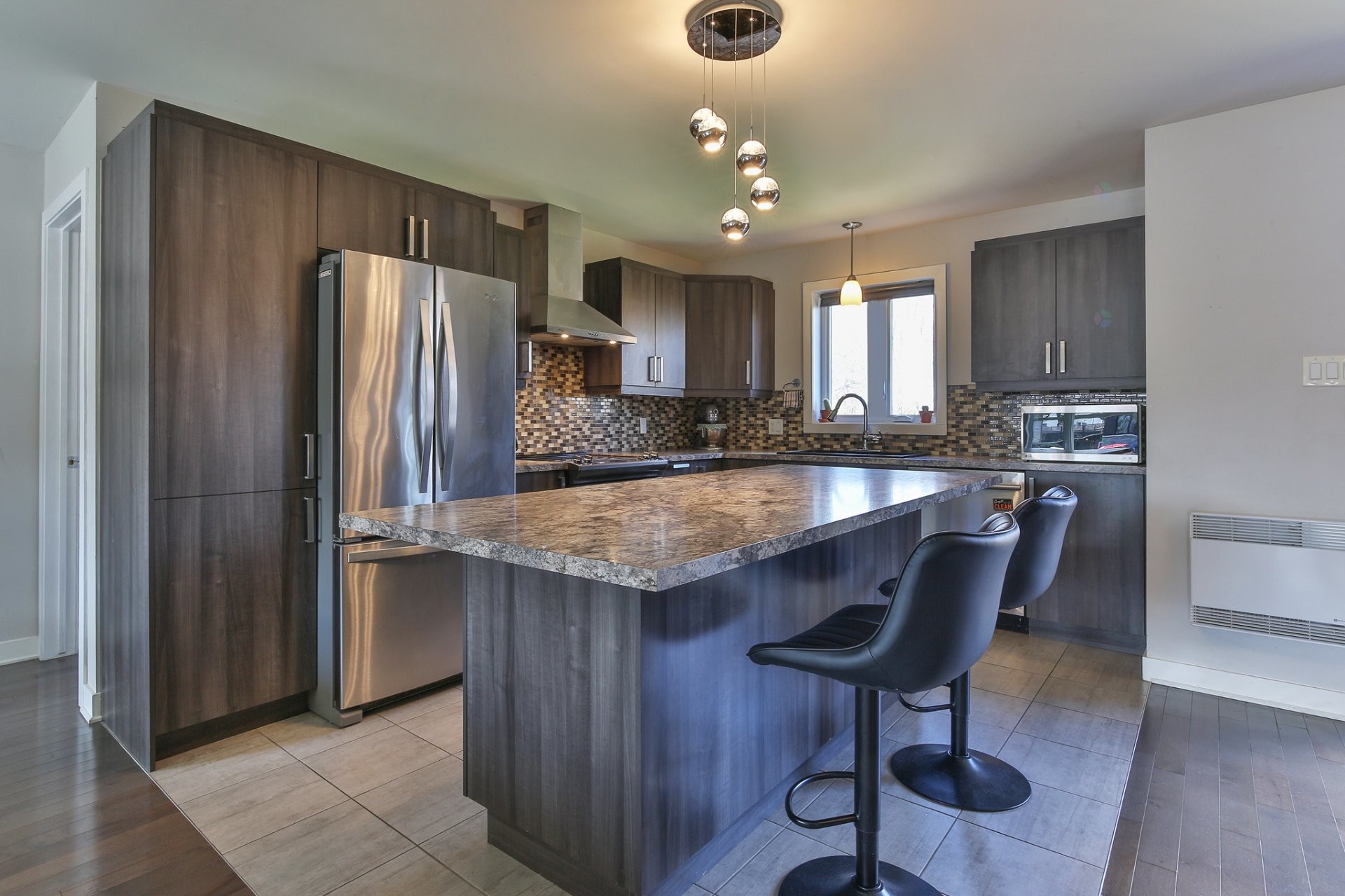 









409


Rue Boulais

,
Saint-Alexandre,




QC
J0J1S0

