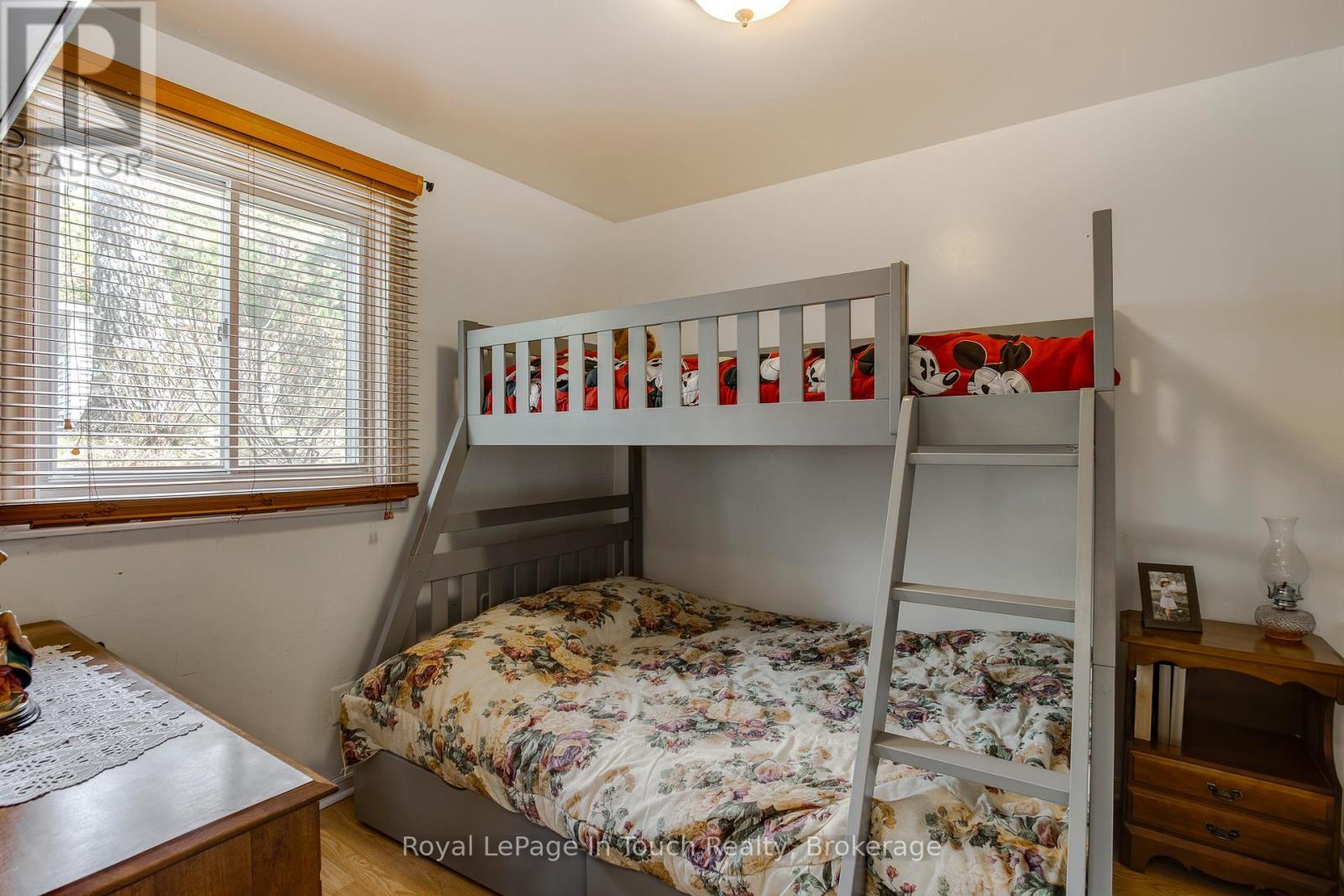












35 TINY BEACHES ROAD S

,
Tiny,




Ontario
L0L2J0

