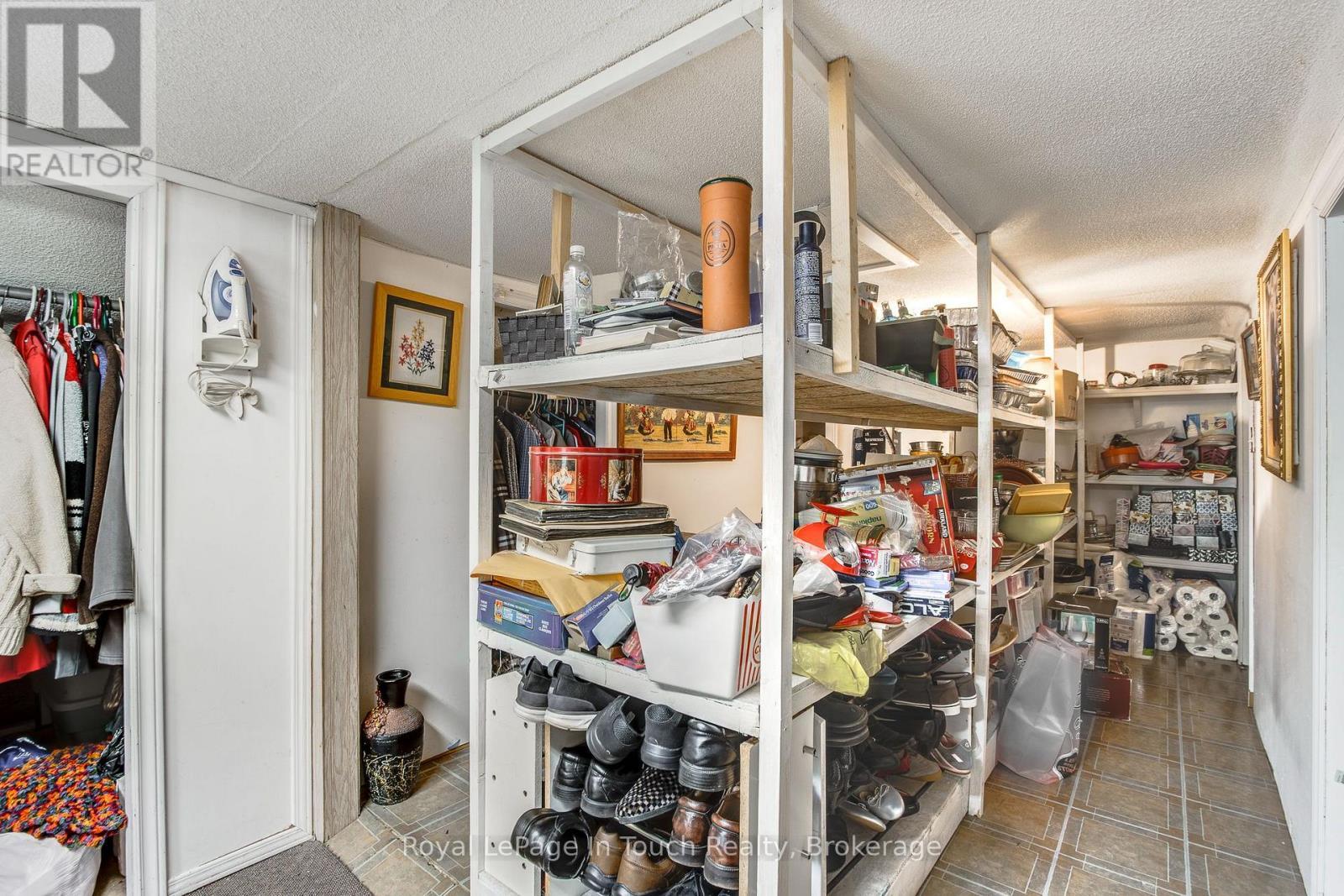 












35 TINY BEACHES ROAD S

,
Tiny,




Ontario
L0L2J0

