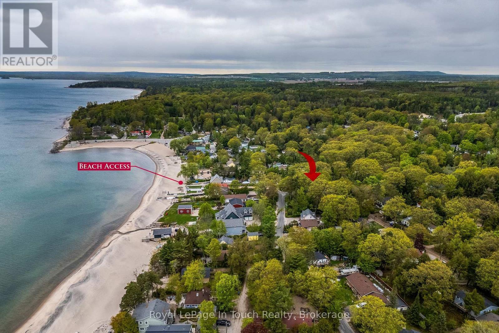 












35 TINY BEACHES ROAD S

,
Tiny,




Ontario
L0L2J0

