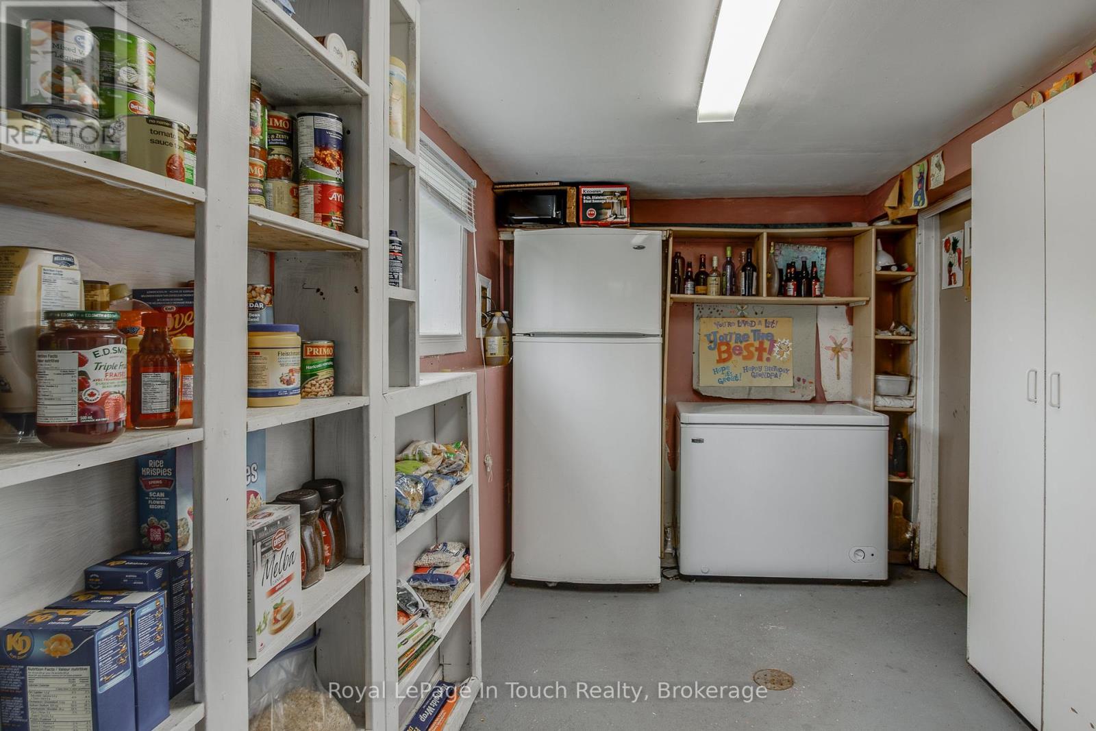 












35 TINY BEACHES ROAD S

,
Tiny,




Ontario
L0L2J0

