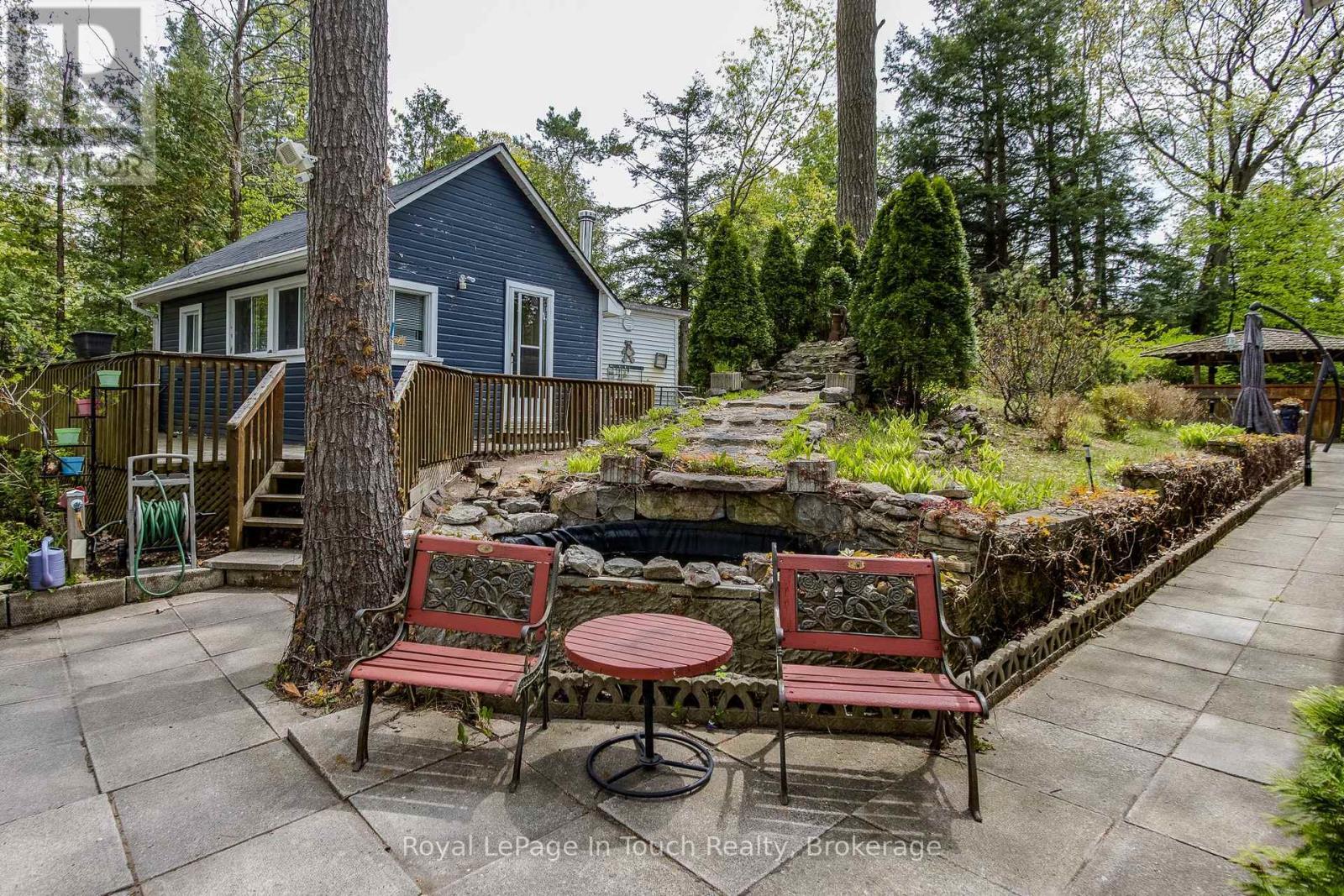 












35 TINY BEACHES ROAD S

,
Tiny,




Ontario
L0L2J0

