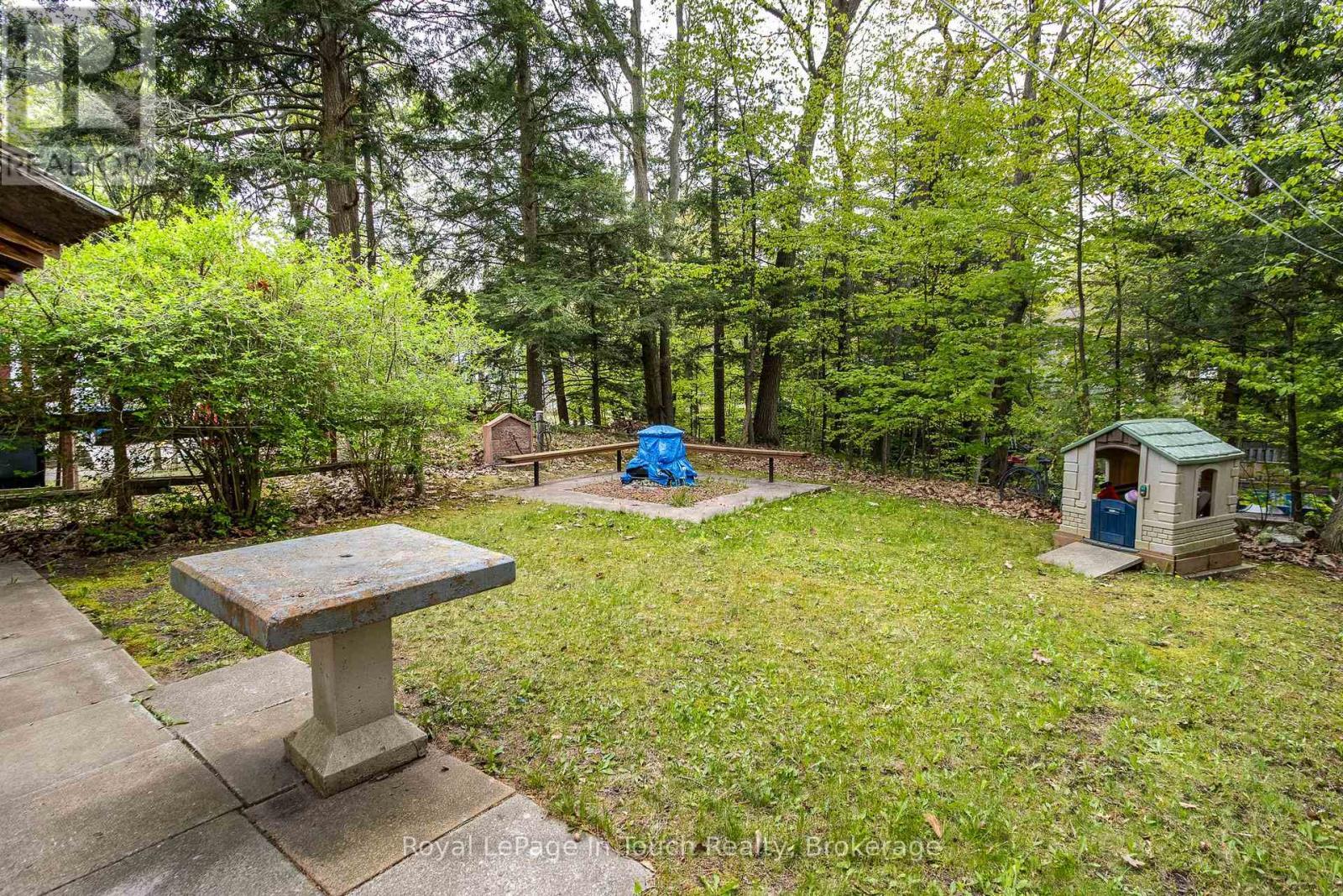 












35 TINY BEACHES ROAD S

,
Tiny,




Ontario
L0L2J0

