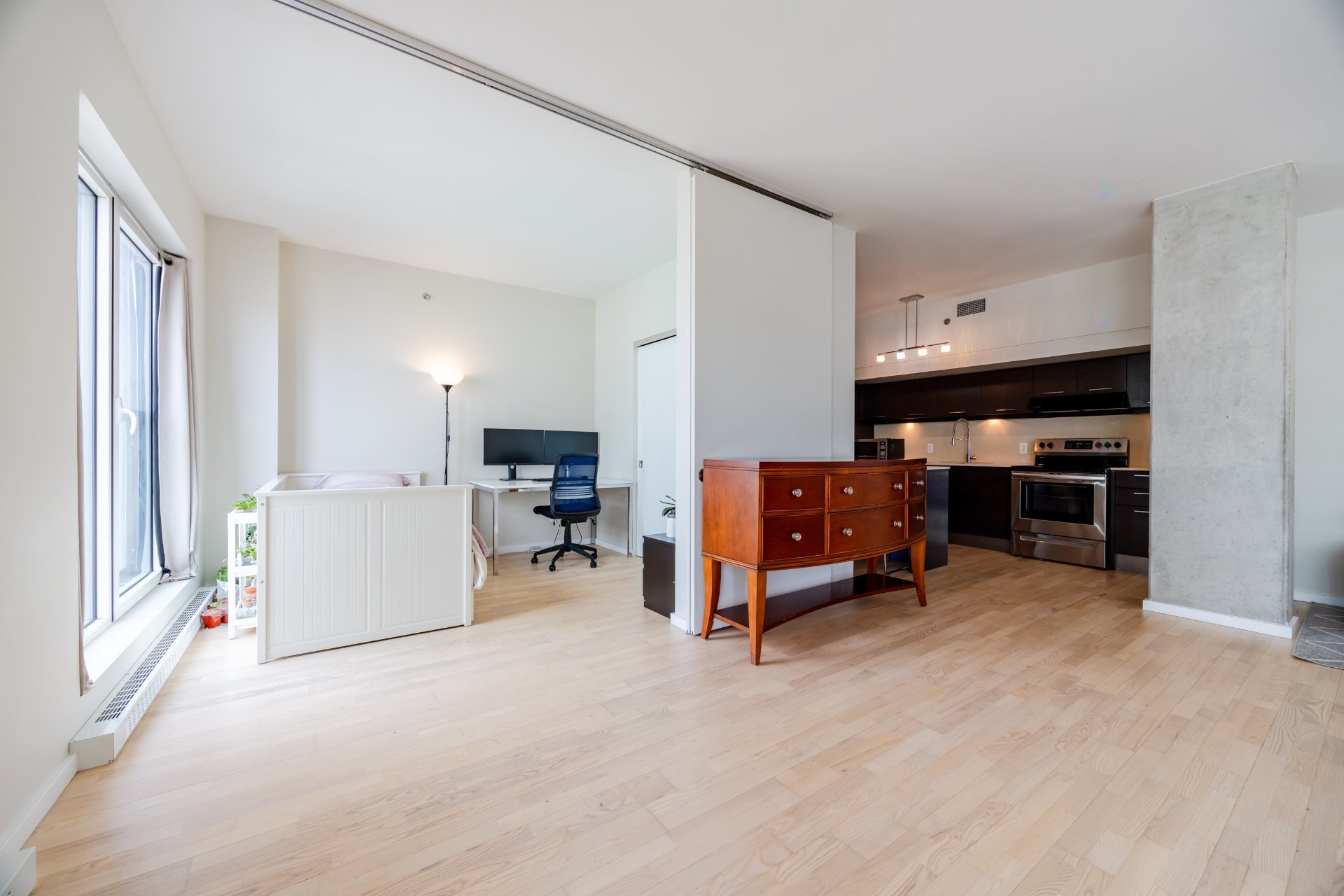 









350


Boul. De Maisonneuve O.

, 2706,
Montréal (Ville-Marie),




QC
H3A0B4

