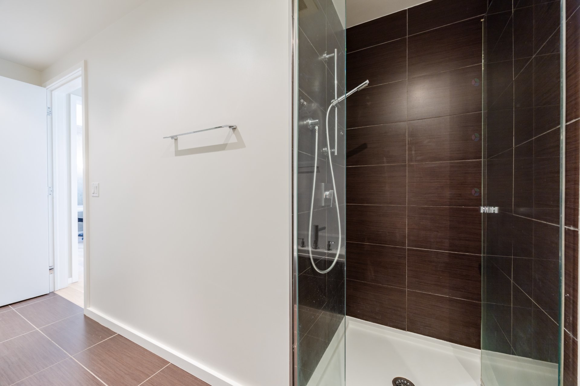 









350


Boul. De Maisonneuve O.

, 2706,
Montréal (Ville-Marie),




QC
H3A0B4

