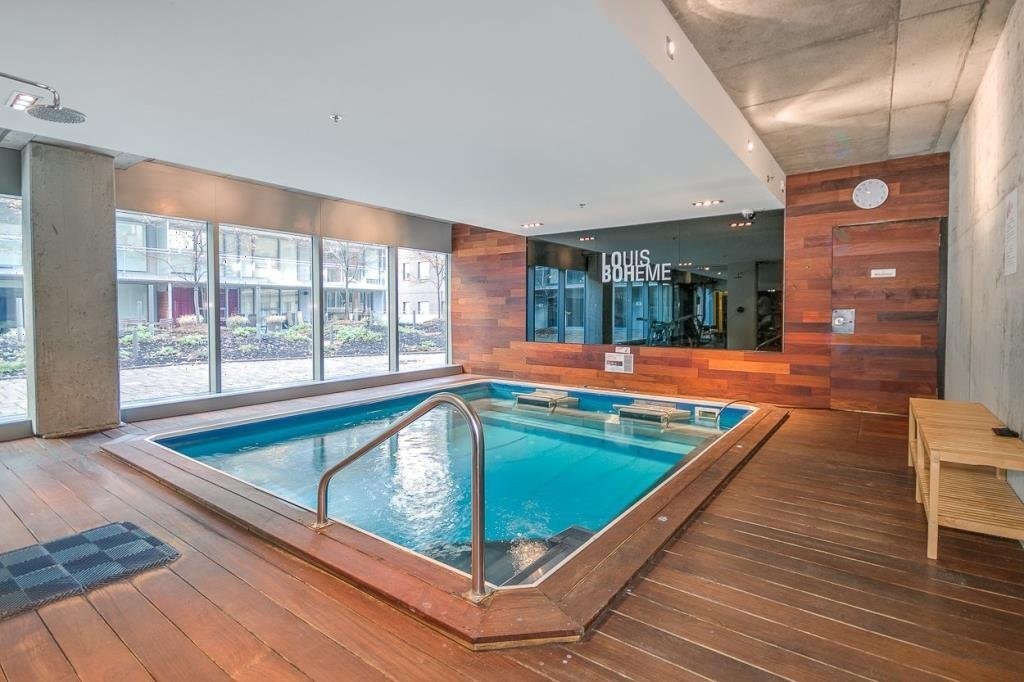 









350


Boul. De Maisonneuve O.

, 2706,
Montréal (Ville-Marie),




QC
H3A0B4

