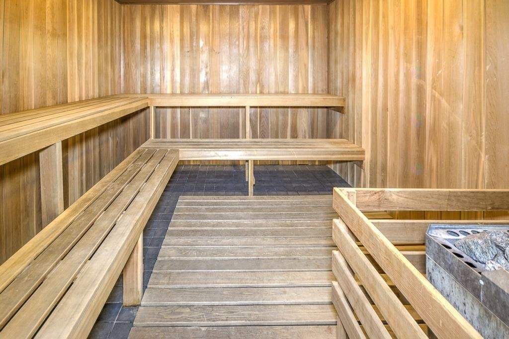 









350


Boul. De Maisonneuve O.

, 2706,
Montréal (Ville-Marie),




QC
H3A0B4

