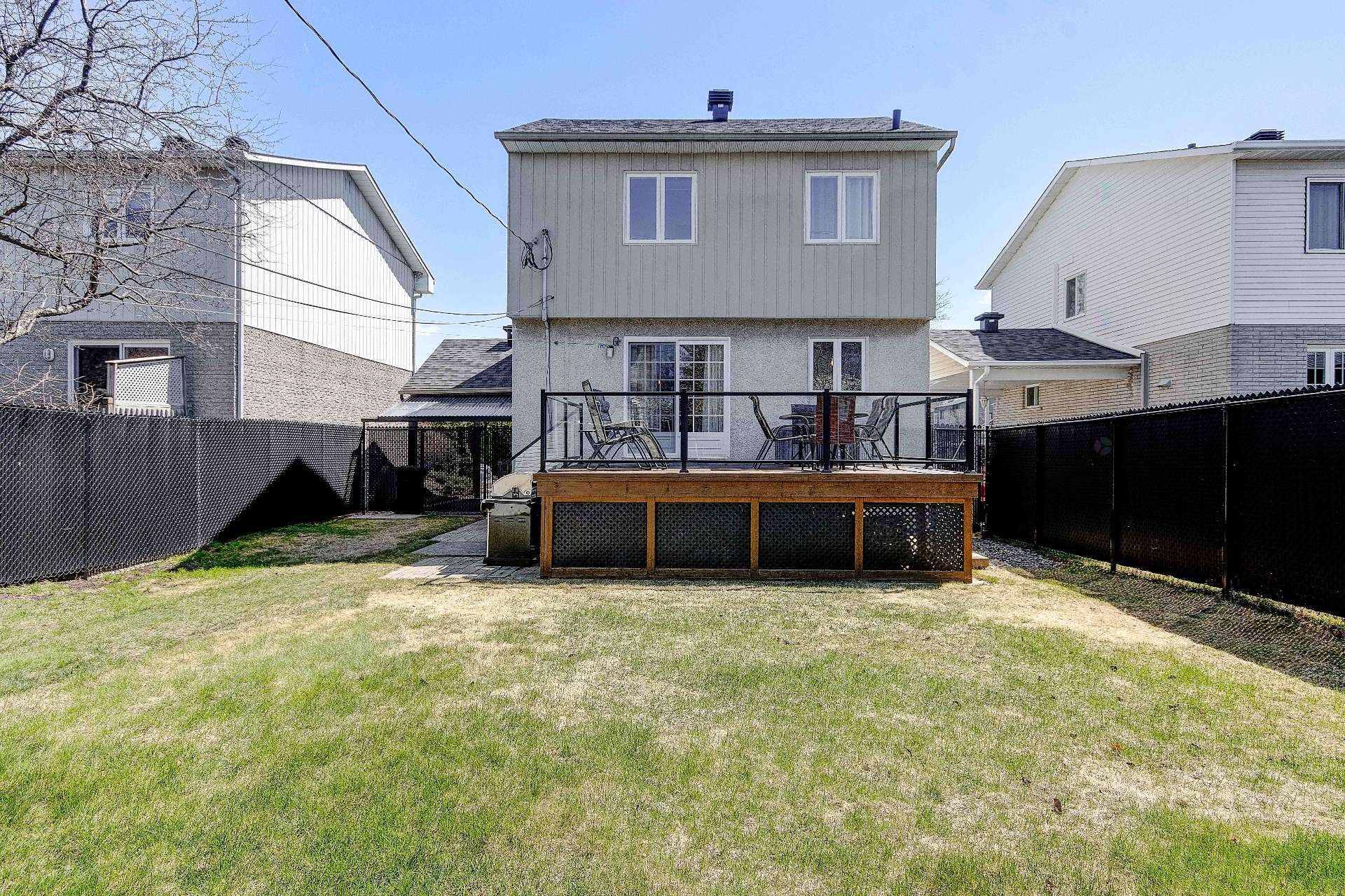 









3231


Rue Bertin

,
Longueuil (Le Vieux-Longueuil),




QC
J4M2R5

