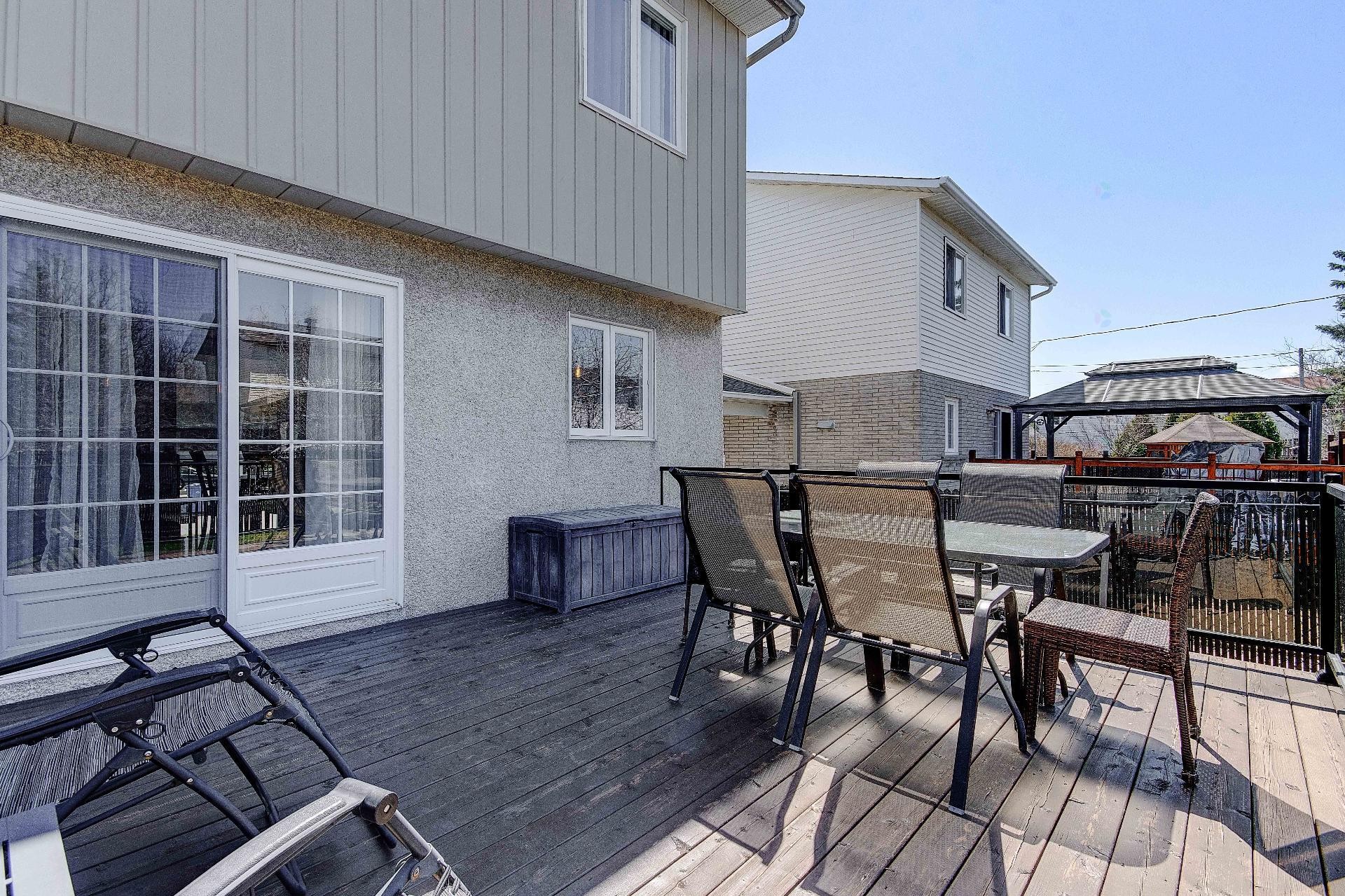 









3231


Rue Bertin

,
Longueuil (Le Vieux-Longueuil),




QC
J4M2R5

