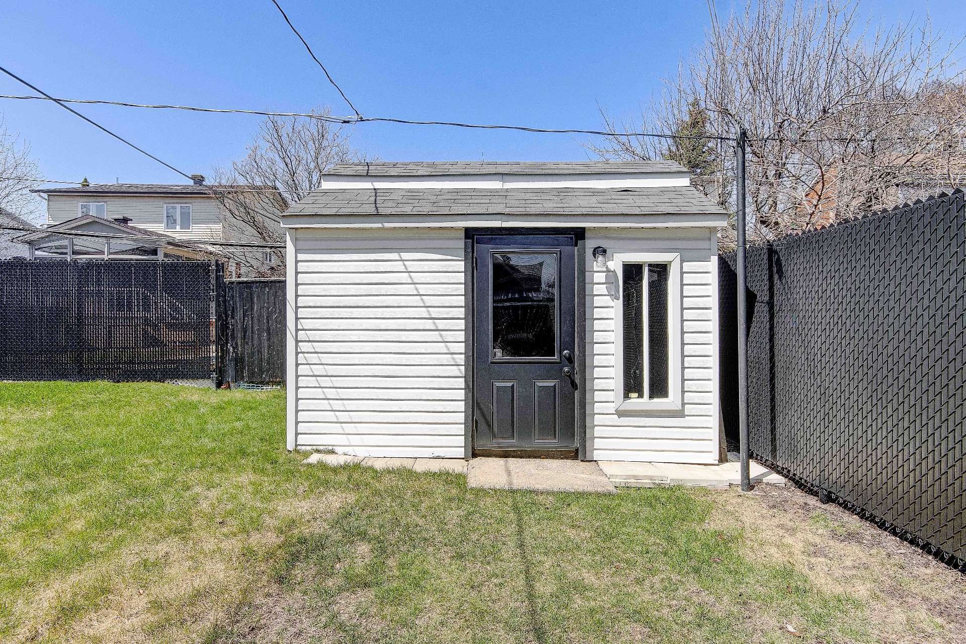 









3231


Rue Bertin

,
Longueuil (Le Vieux-Longueuil),




QC
J4M2R5


