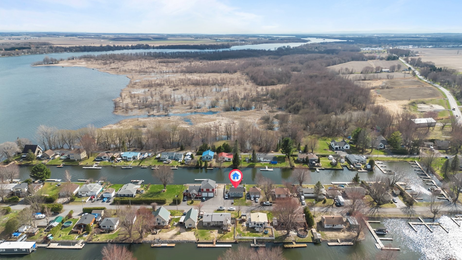 









24


56e Avenue

,
Saint-Paul-de-l'Île-aux-Noix,




QC
J0J1G0

