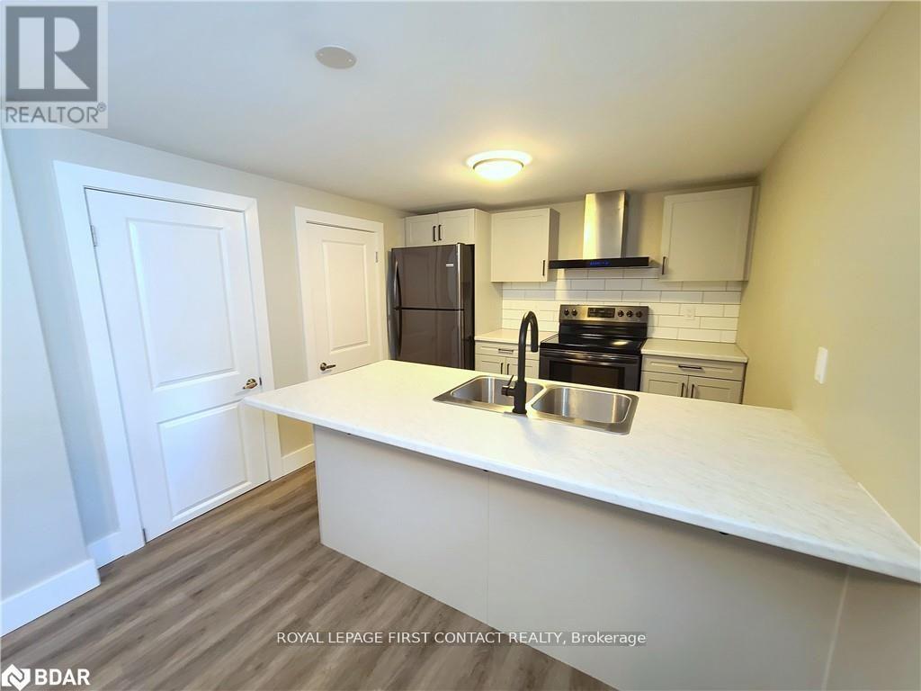 












2 - 320 MISSISSAGA STREET W

,
Orillia,




Ontario
L3V3C1


