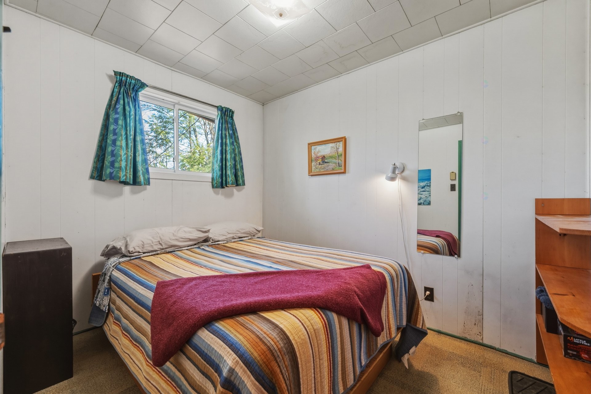 









350


Ch. du Lac-Dufour

,
Mont-Tremblant,




QC
J8E2H8

