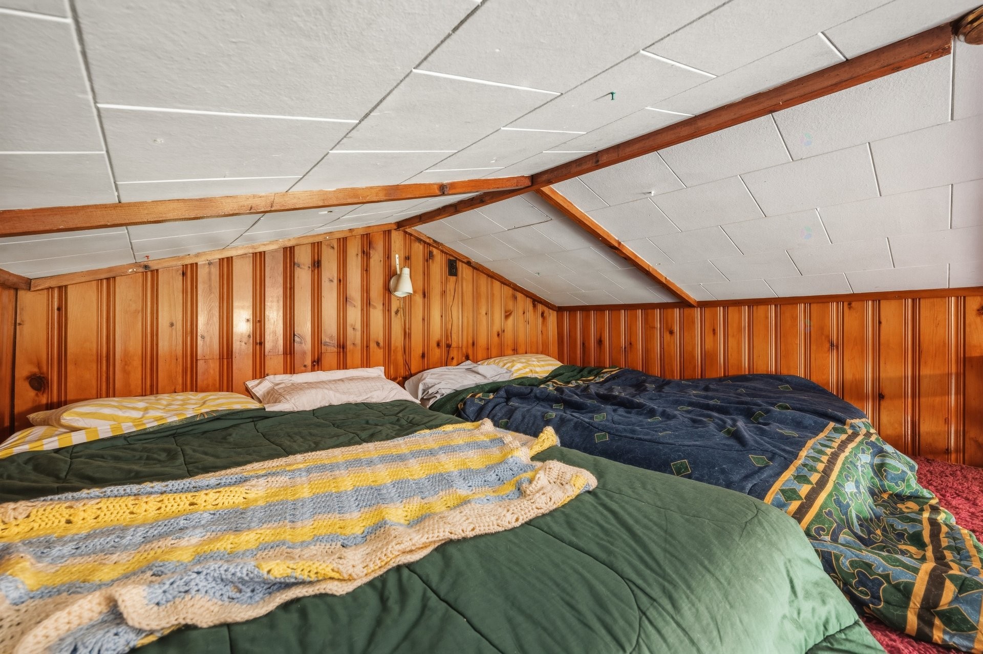 









350


Ch. du Lac-Dufour

,
Mont-Tremblant,




QC
J8E2H8

