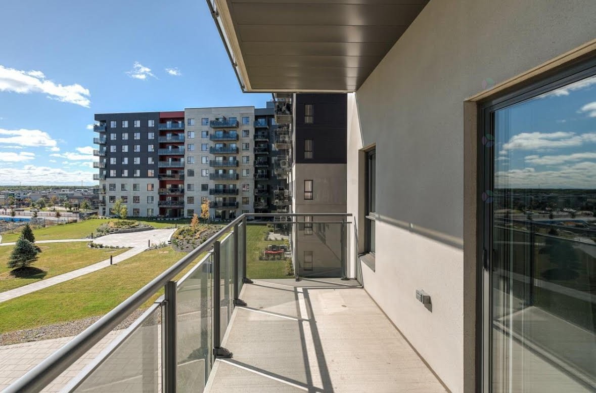 









1900


Rue Émile-Martineau

, 509,
Laval (Laval-des-Rapides),




QC
H7N0G1

