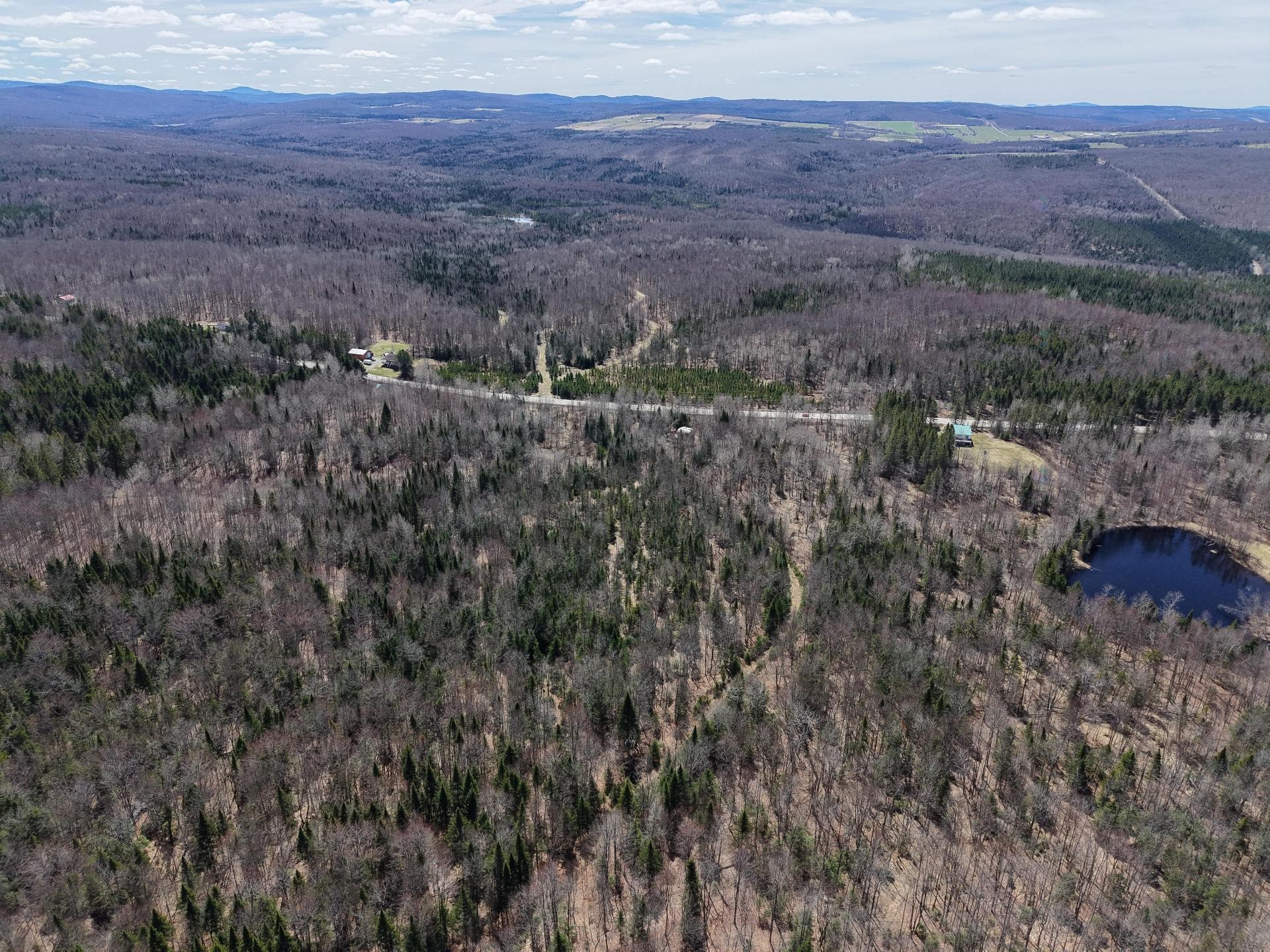 









1705


Route 210

,
Newport,







QC
J0B3A0

