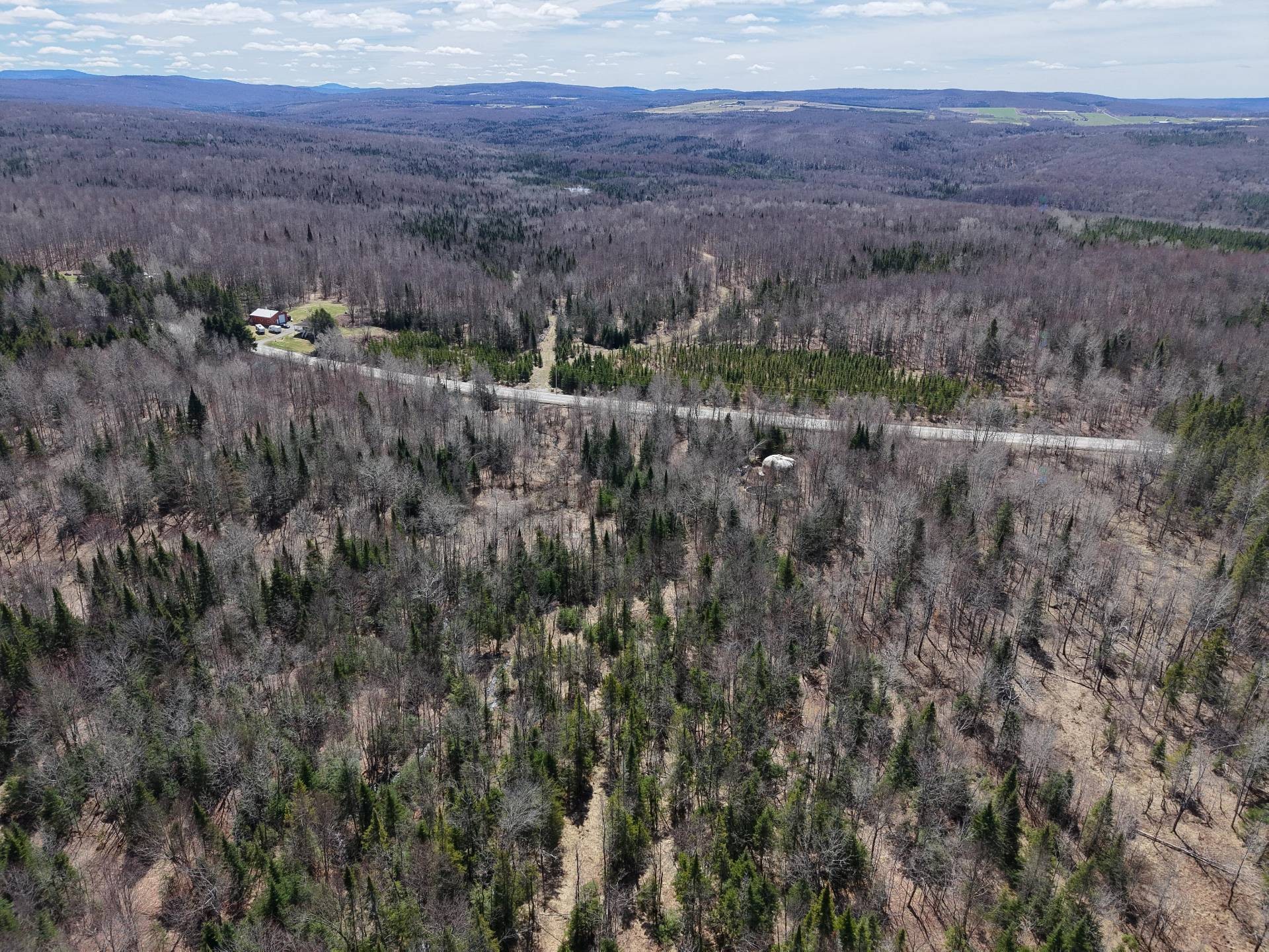 









1705


Route 210

,
Newport,







QC
J0B3A0

