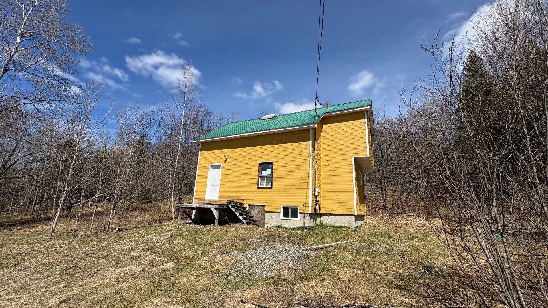 









1705


Route 210

,
Newport,







QC
J0B3A0

