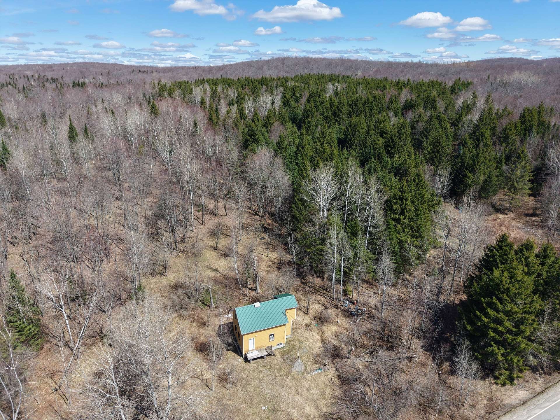 









1705


Route 210

,
Newport,







QC
J0B3A0

