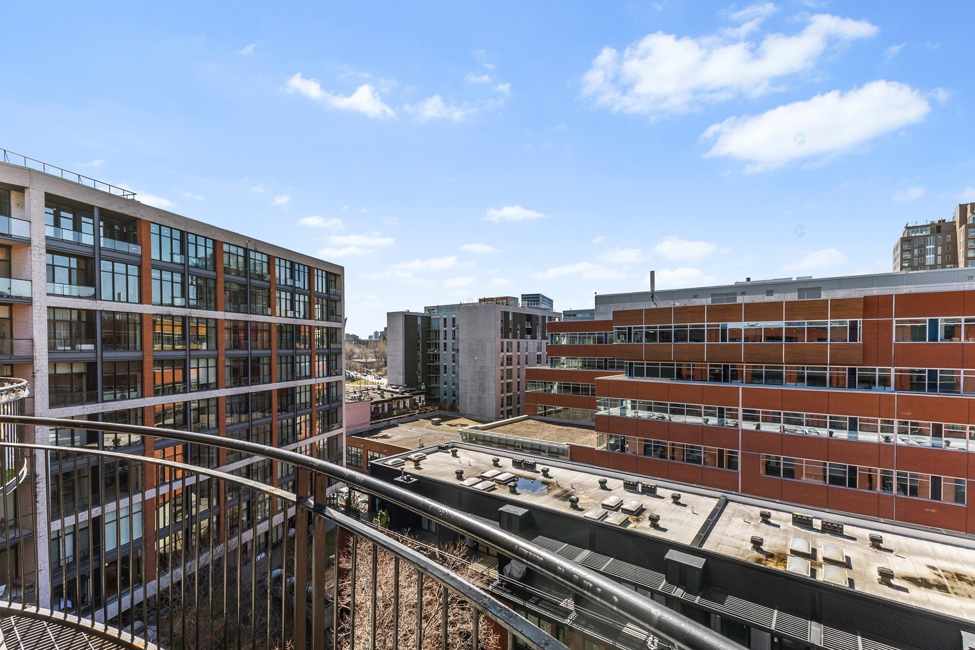 









20


Rue des Soeurs-Grises

, 508-608,
Montréal (Ville-Marie),




QC
H3C5M1

