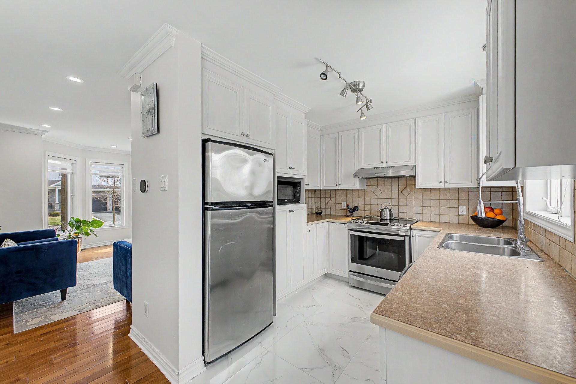 









69


Grand Boulevard O.

,
Saint-Bruno-de-Montarville,




QC
J3V4P6

