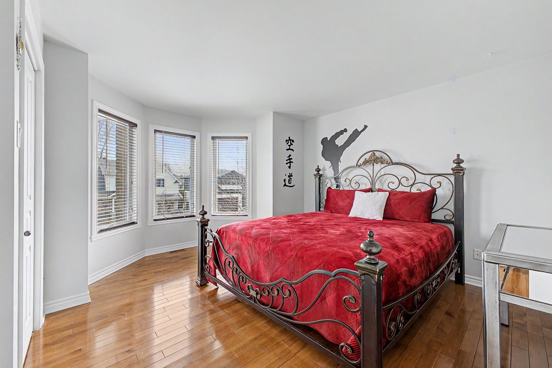 









69


Grand Boulevard O.

,
Saint-Bruno-de-Montarville,




QC
J3V4P6

