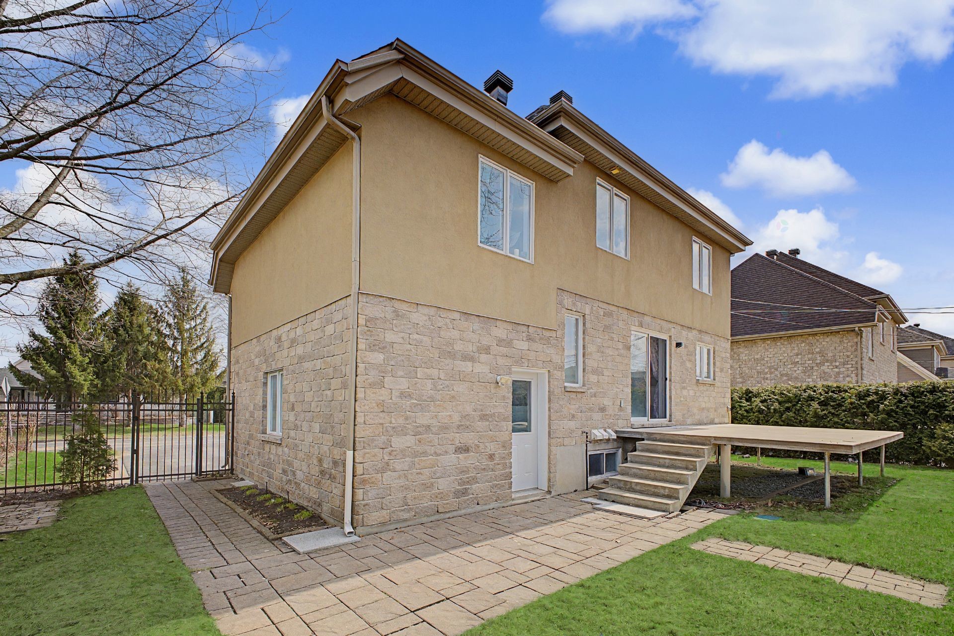 









69


Grand Boulevard O.

,
Saint-Bruno-de-Montarville,




QC
J3V4P6

