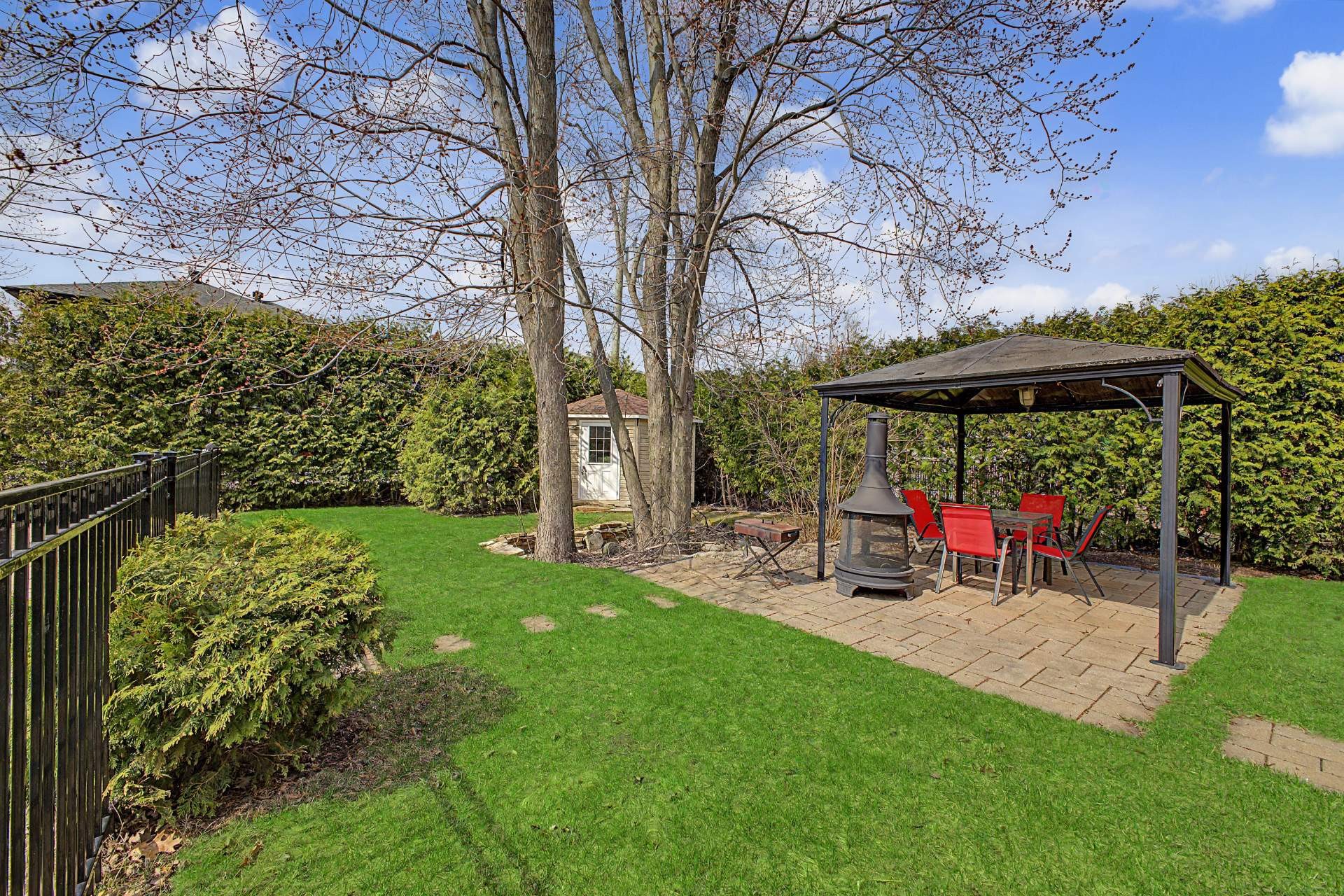 









69


Grand Boulevard O.

,
Saint-Bruno-de-Montarville,




QC
J3V4P6

