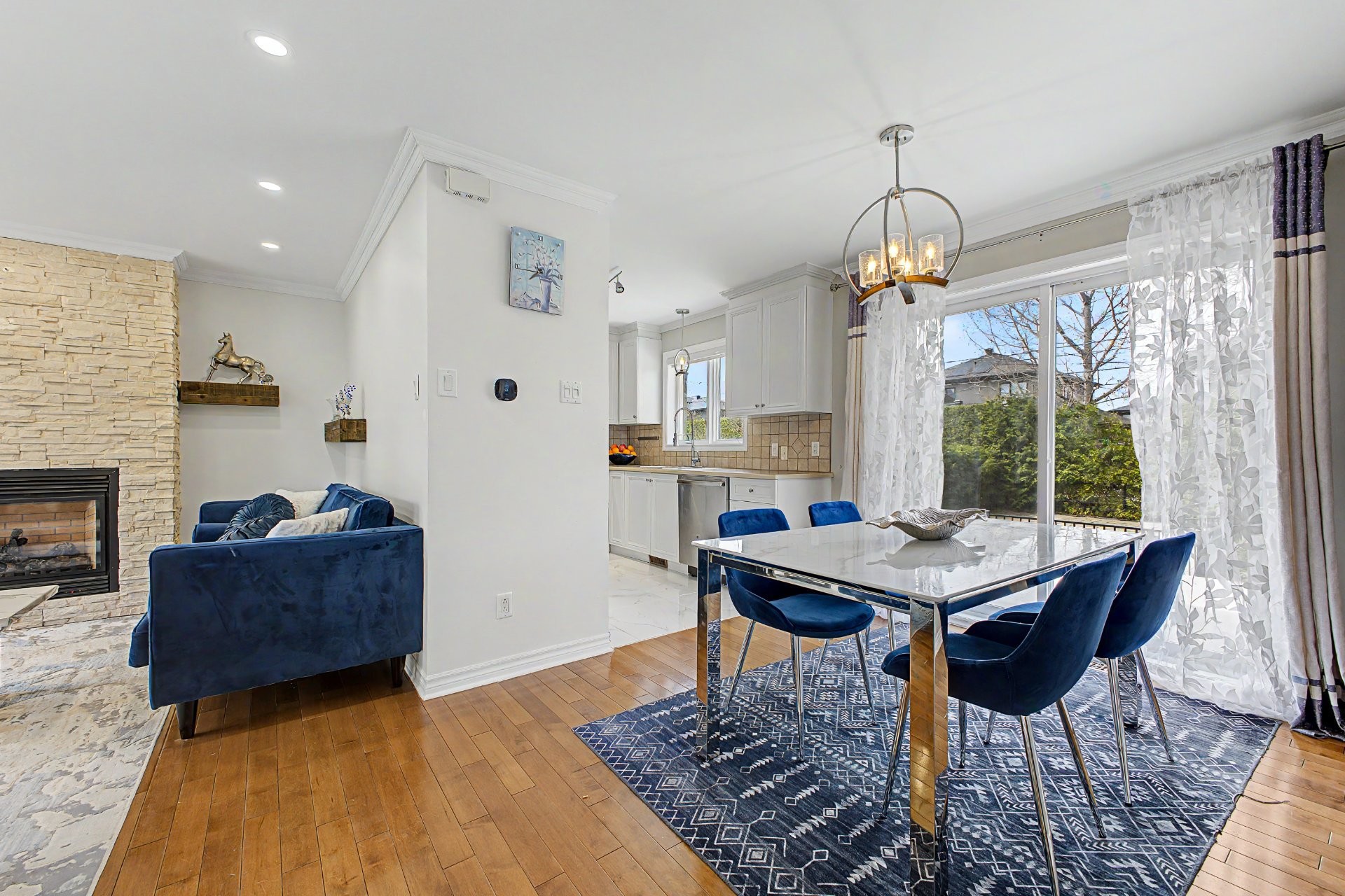 









69


Grand Boulevard O.

,
Saint-Bruno-de-Montarville,




QC
J3V4P6

