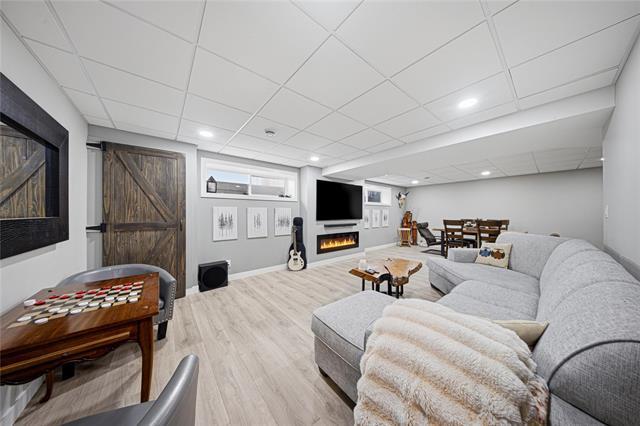 









20


DENBY

COVE,
Niverville,




MB
R0A 0A2

