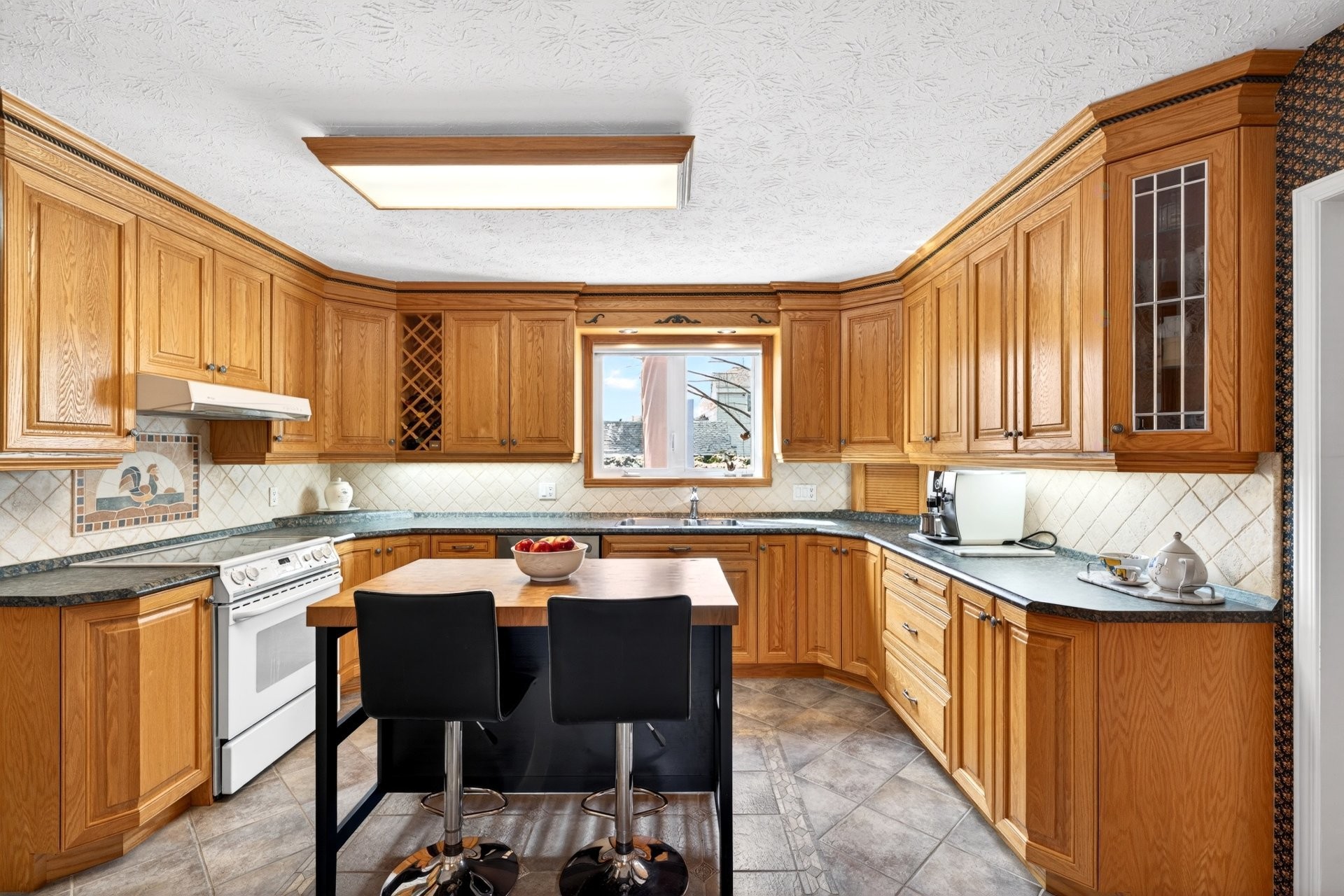 









2540


Rue des Cormiers

,
Sherbrooke (Fleurimont),




QC
J1G4S1

